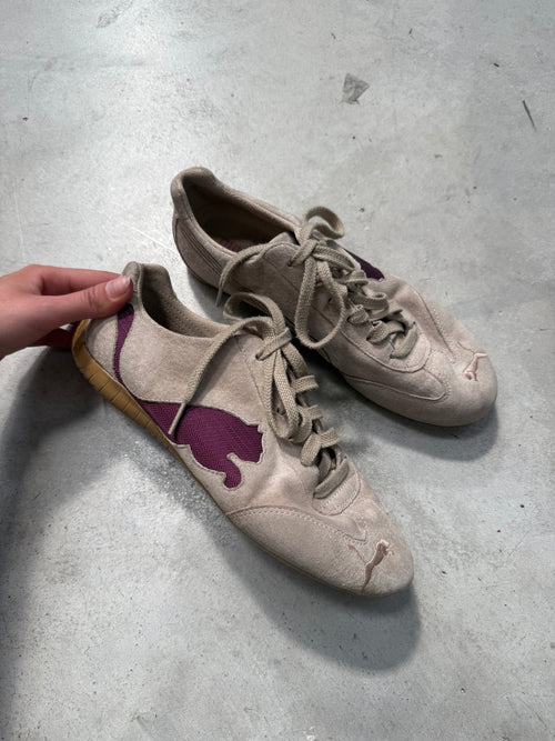 Vintage Puma Speedcat Sneakers. Y2K Second Hand Fashion