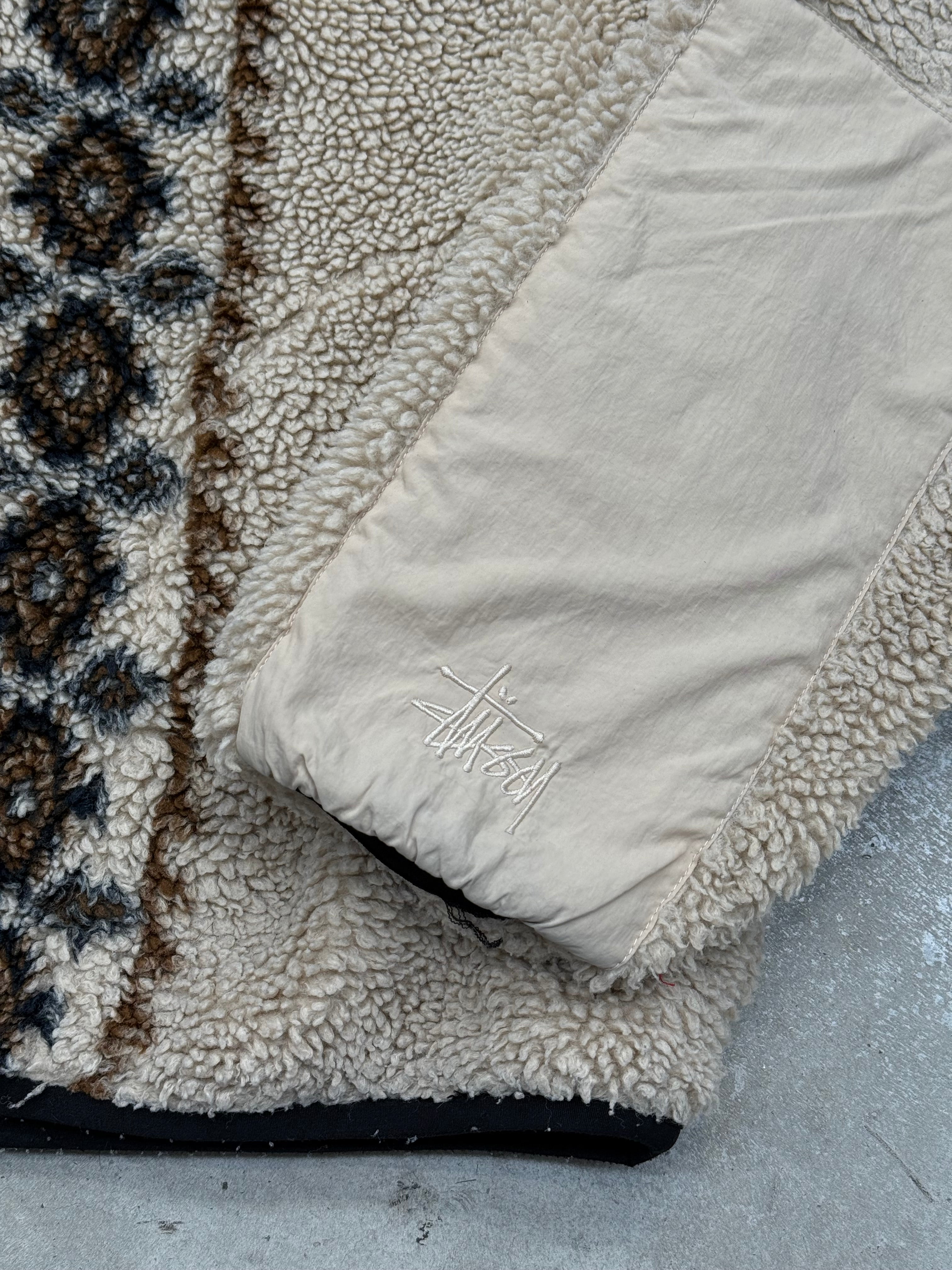 Vintage Stüssy Teddy Fleece Jacket Für Männer. Y2K Second Hand 2000s Fashion 