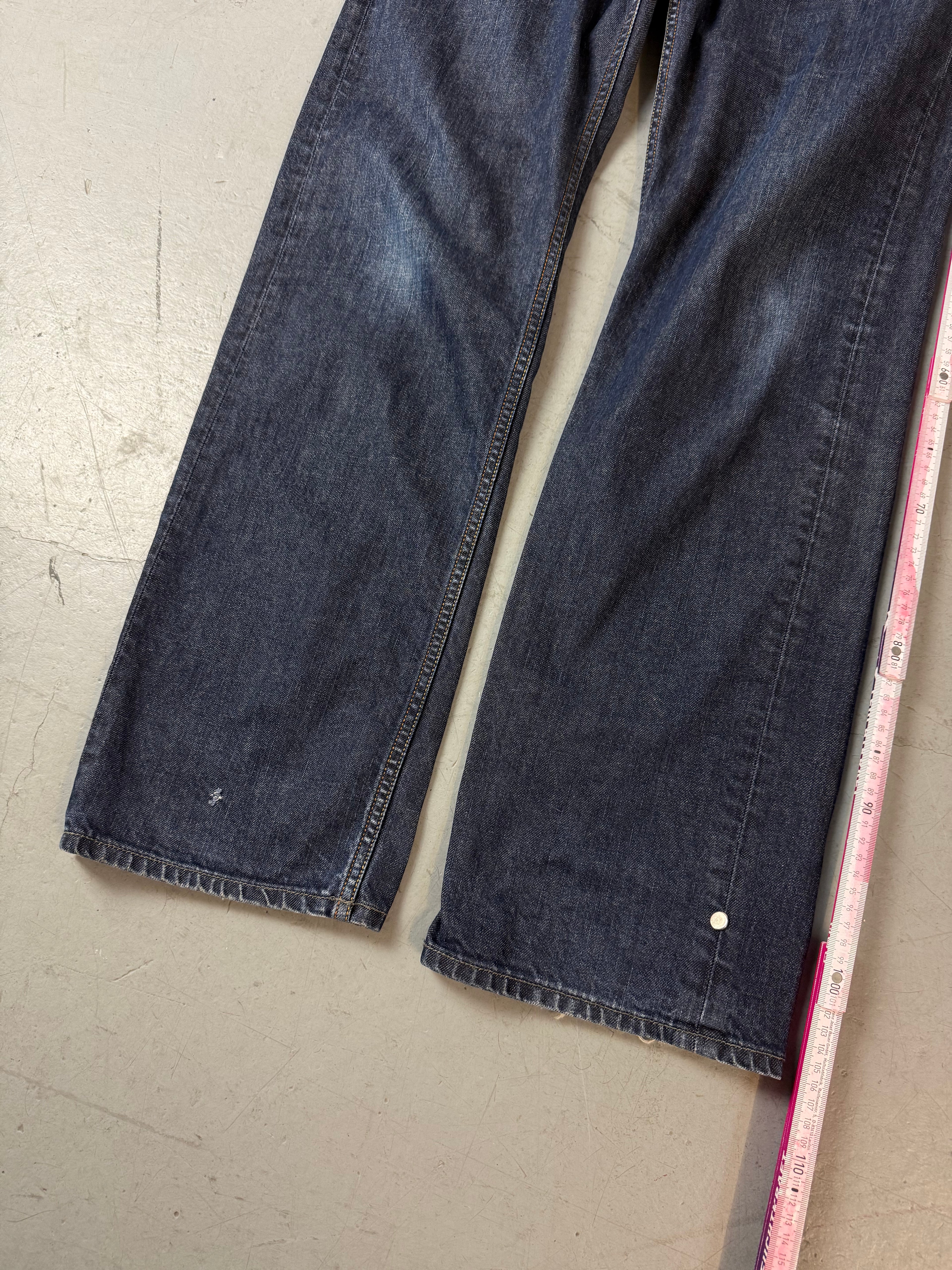 Vintage Diesel Larkee Dark Blue Baggy Jeans für Herren. Y2K Second Hand 2000s Fashion