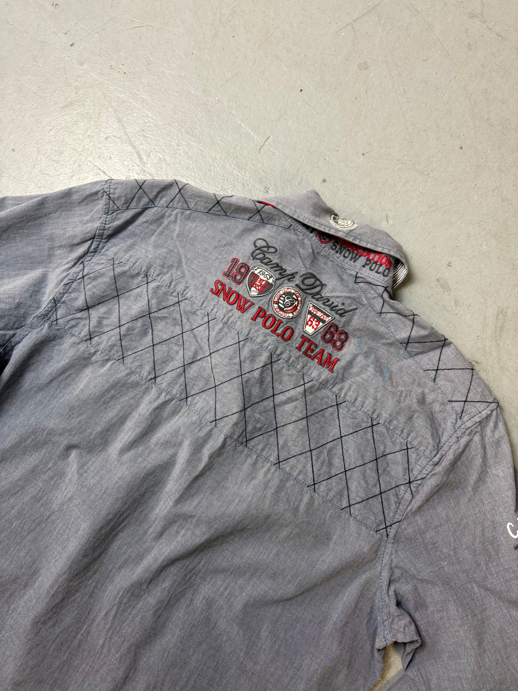 Vintage Camp David Grey Y2K Printed Button Up Shirt M/L