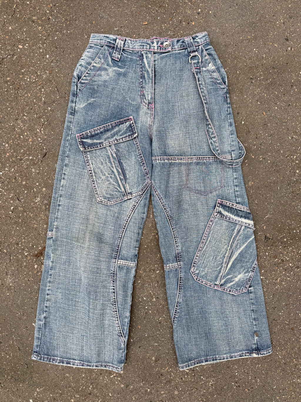Produktbild von Vintage Cargo Denim mit Pink Stitching XXS von vorne