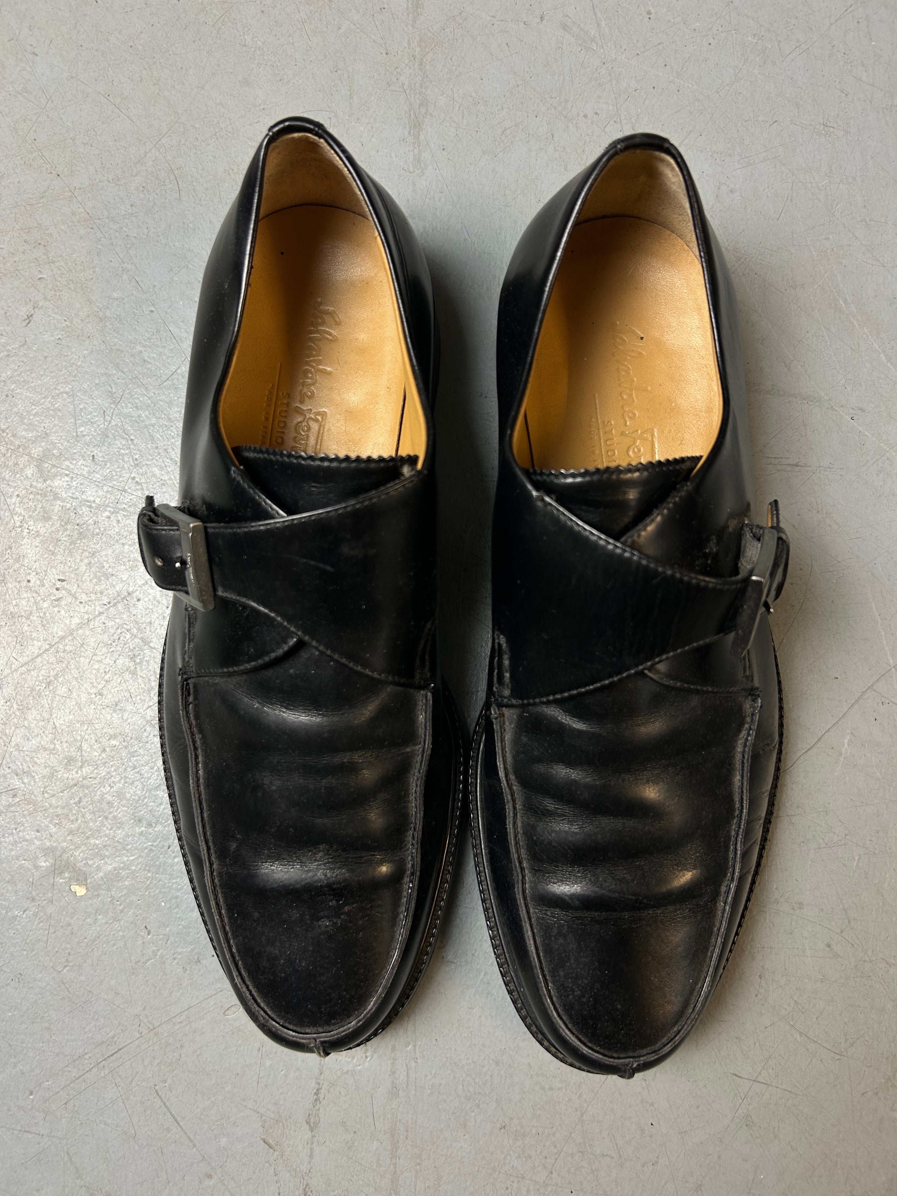 Produktbild von Vintage Salvatore Ferragamo Black Oxford Shoes 41 von oben