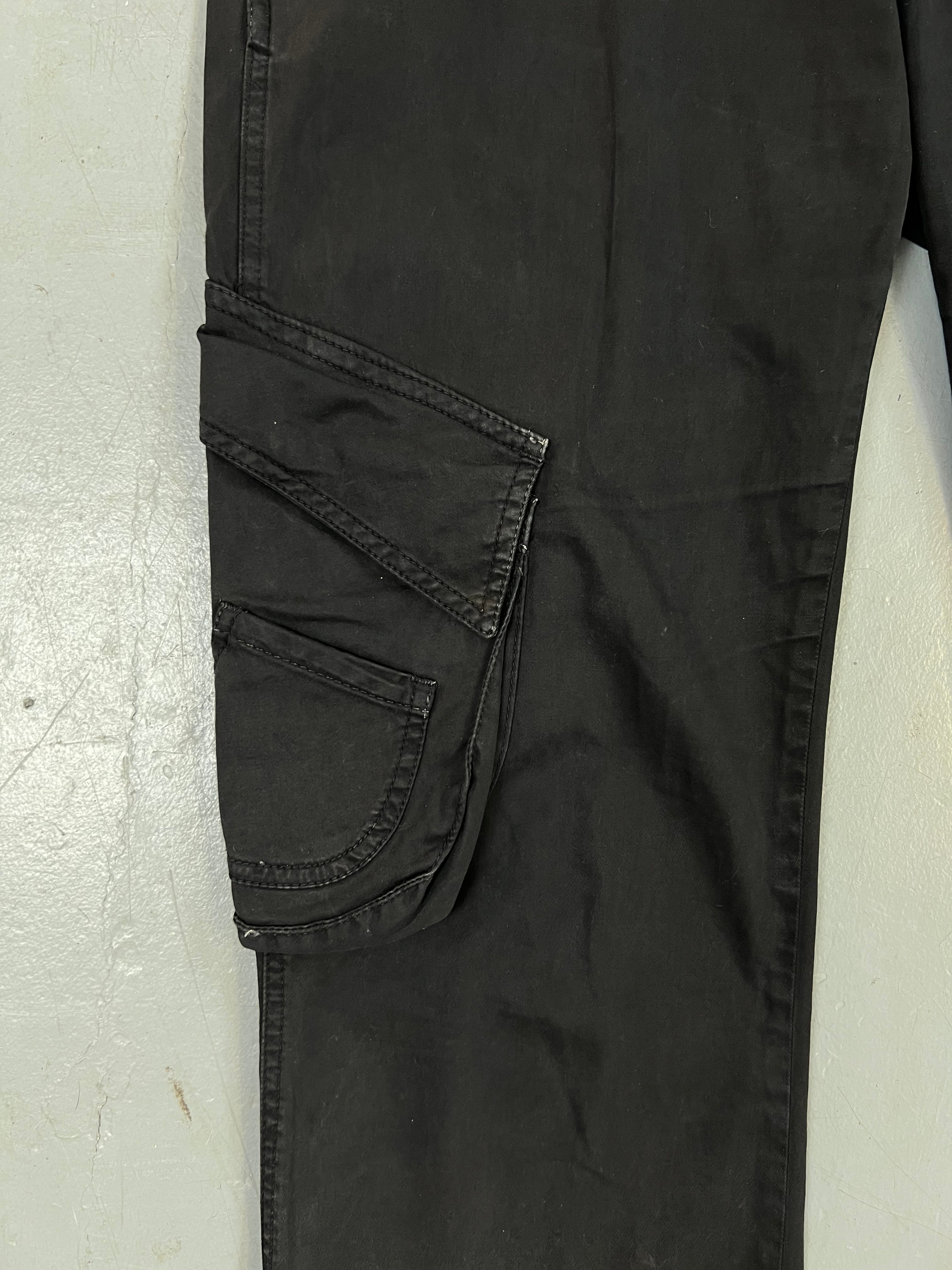 Vintage Guru Black Cargo Cargo Pants M/L