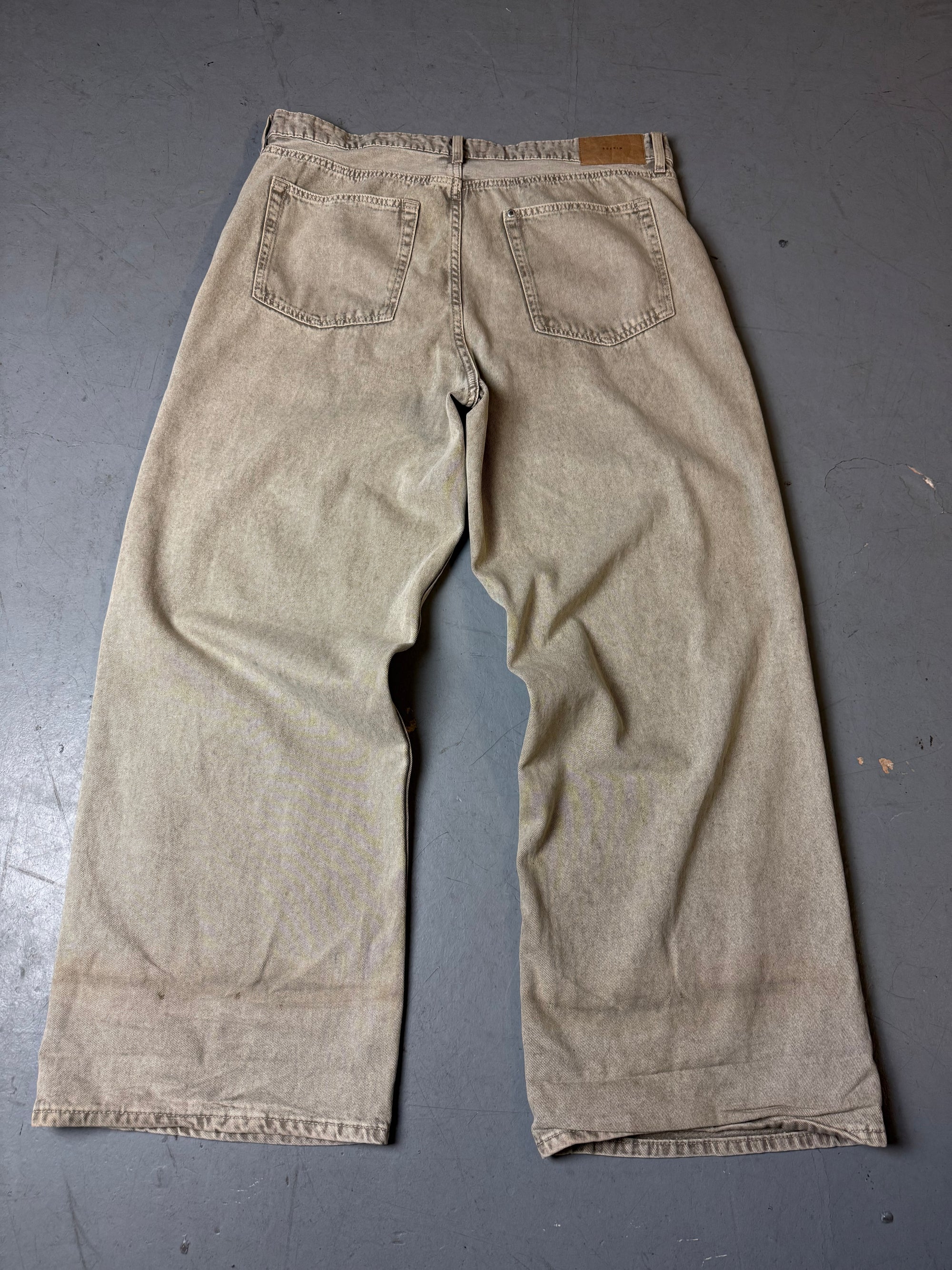 Produktbild von einer Vintage Beige Baggy Denim von hinten