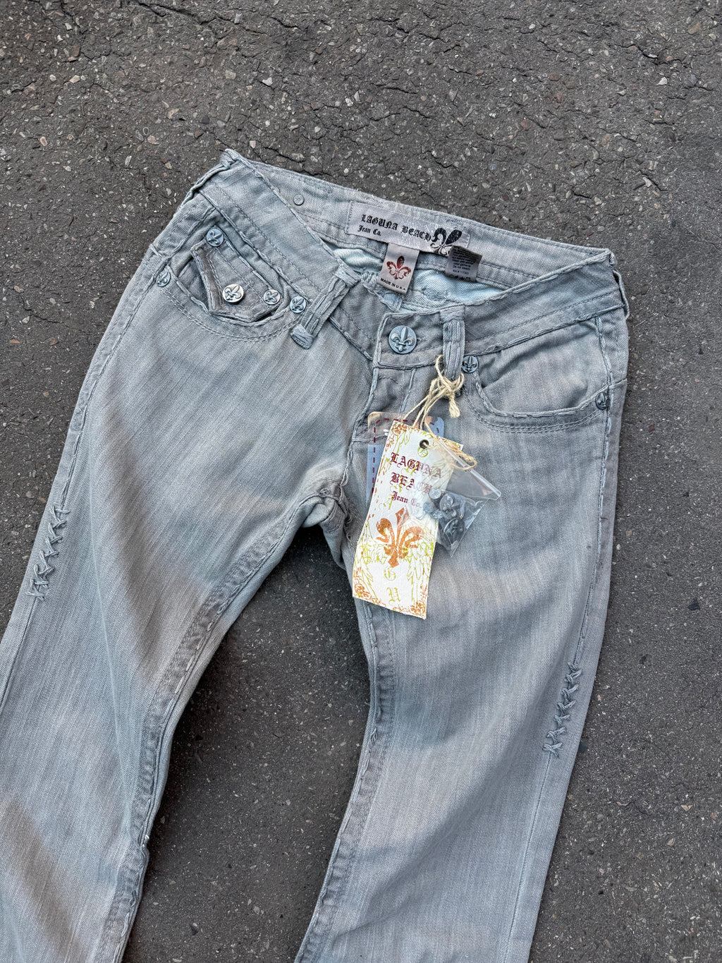 Y2K Laguna Beach „Seal Beach“ Low Waist Denim für Damen. Y2K 2000s Fashion