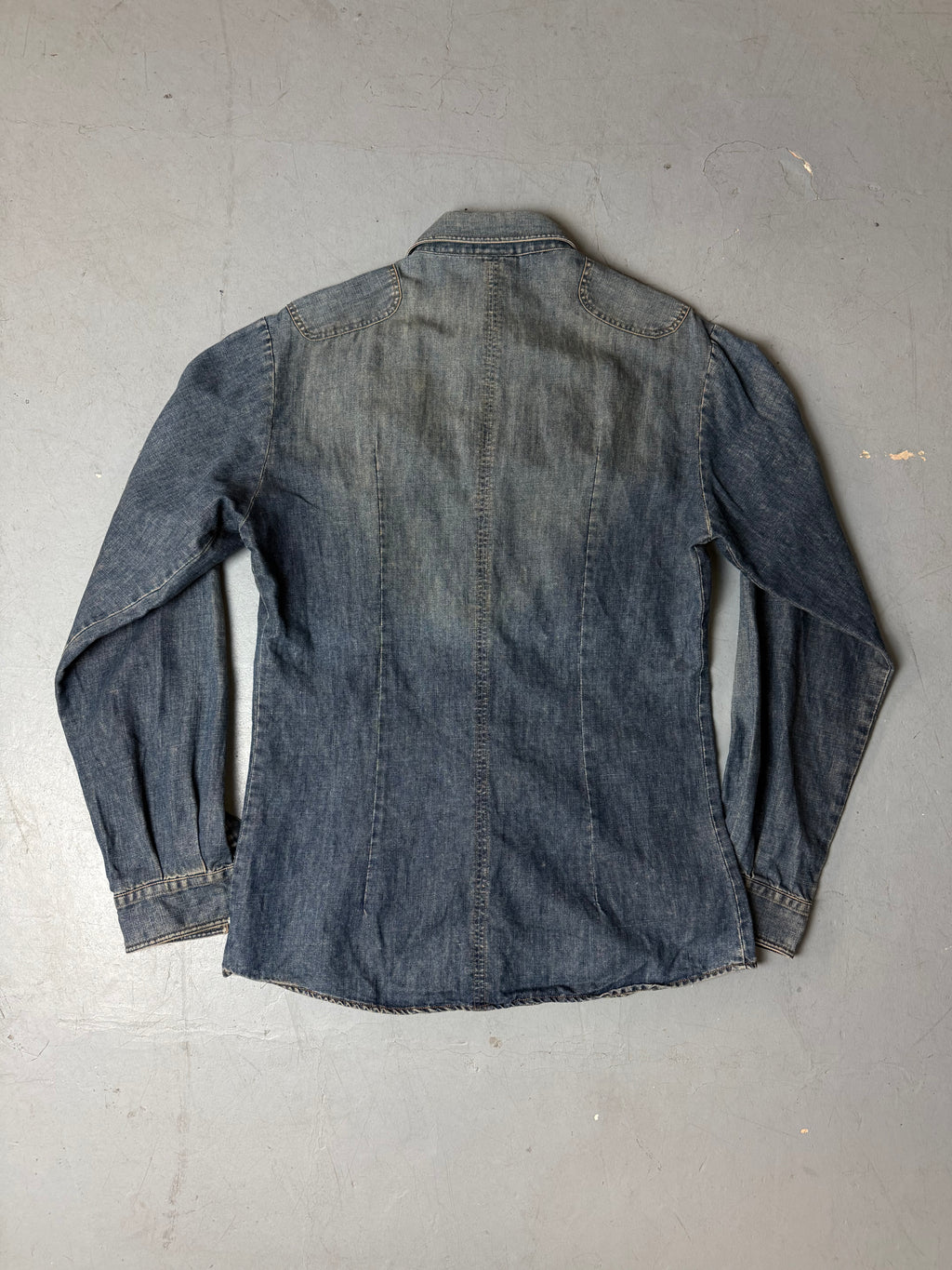 Produktbild von Vintage Dolce&Gabbana Denim Button Up Shirt von hinten