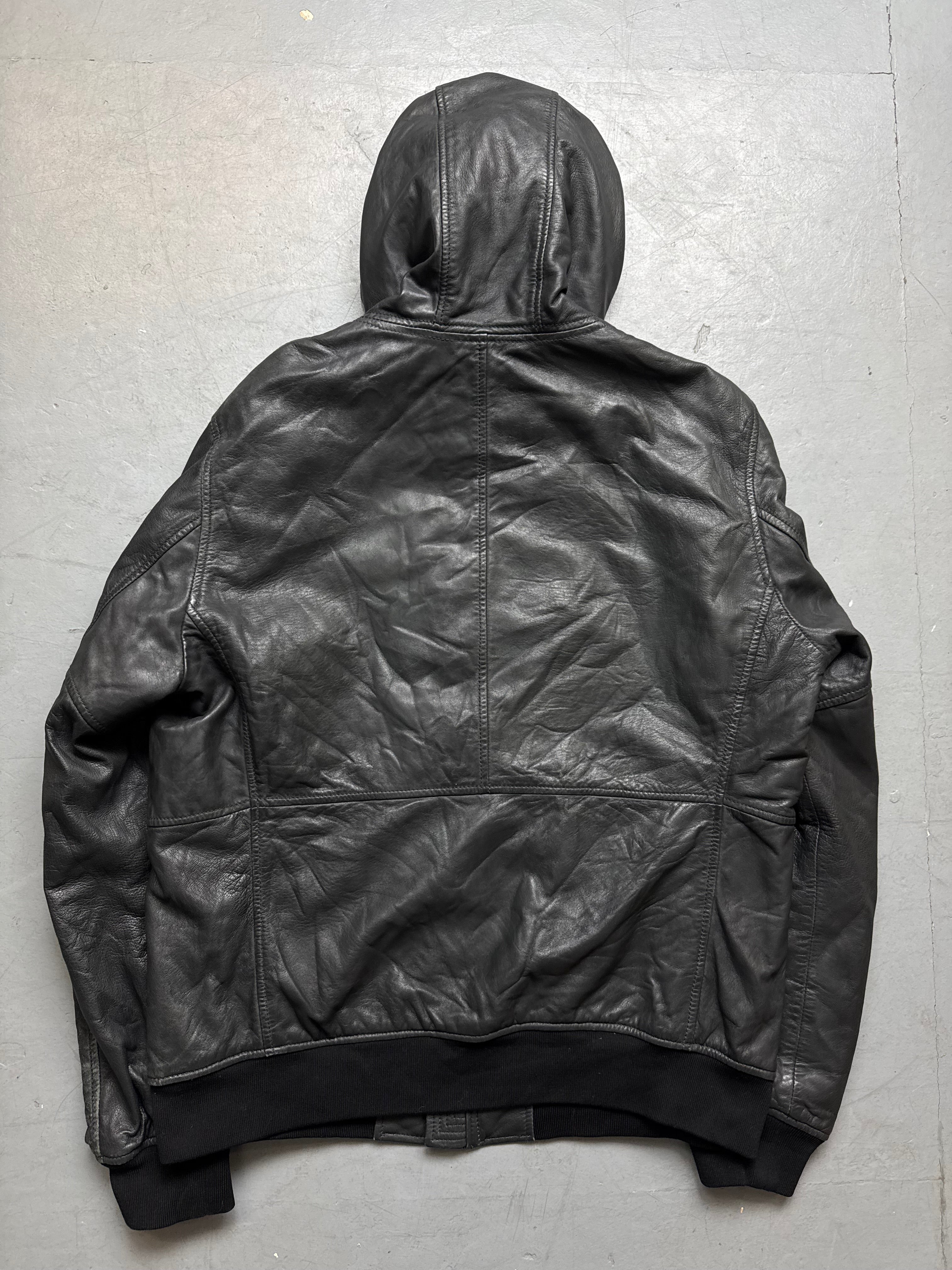 Vintage Black Strellson Hooded Leather Jacket für Herren. Y2K Second Hand 2000s Fashion