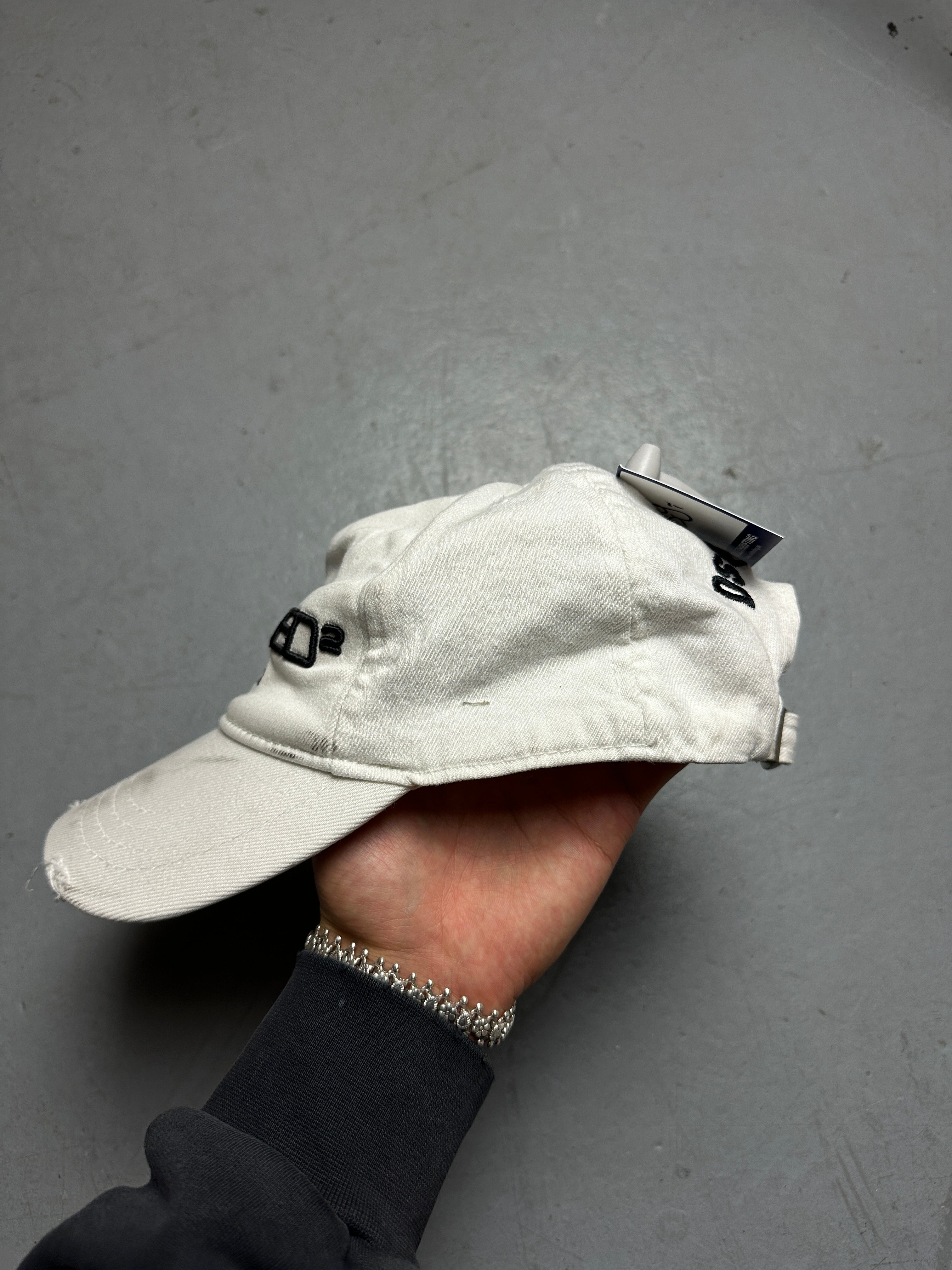 Produktbild Vintage White Dsquared Cap von der Seite 