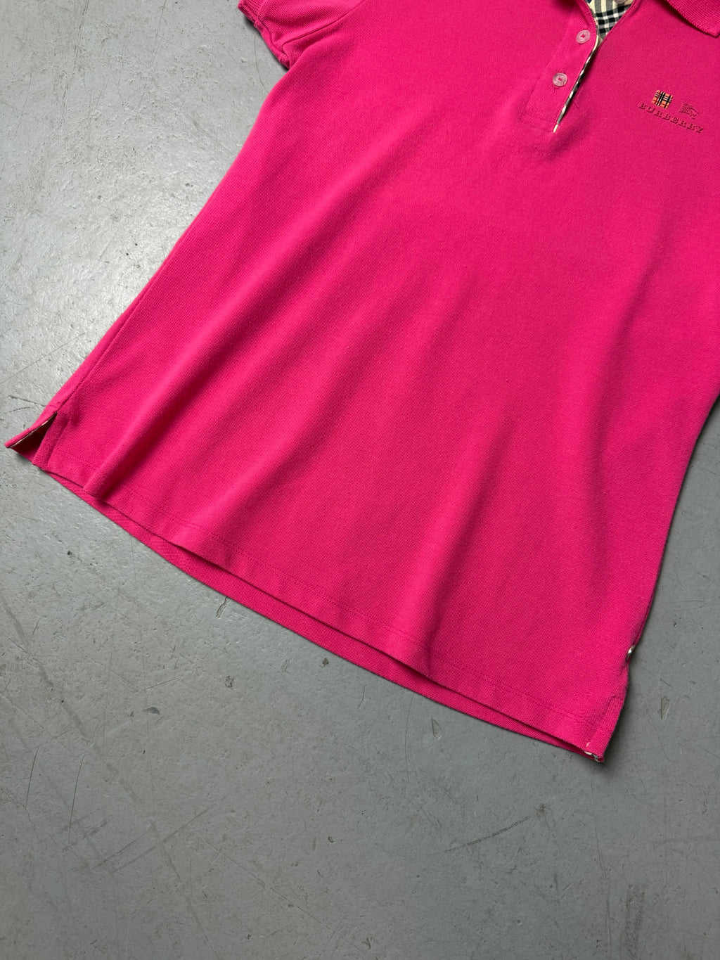 Vintage Burberry Pink Polo Shirt for girls. Y2K Second Hand 2000s Fashion 