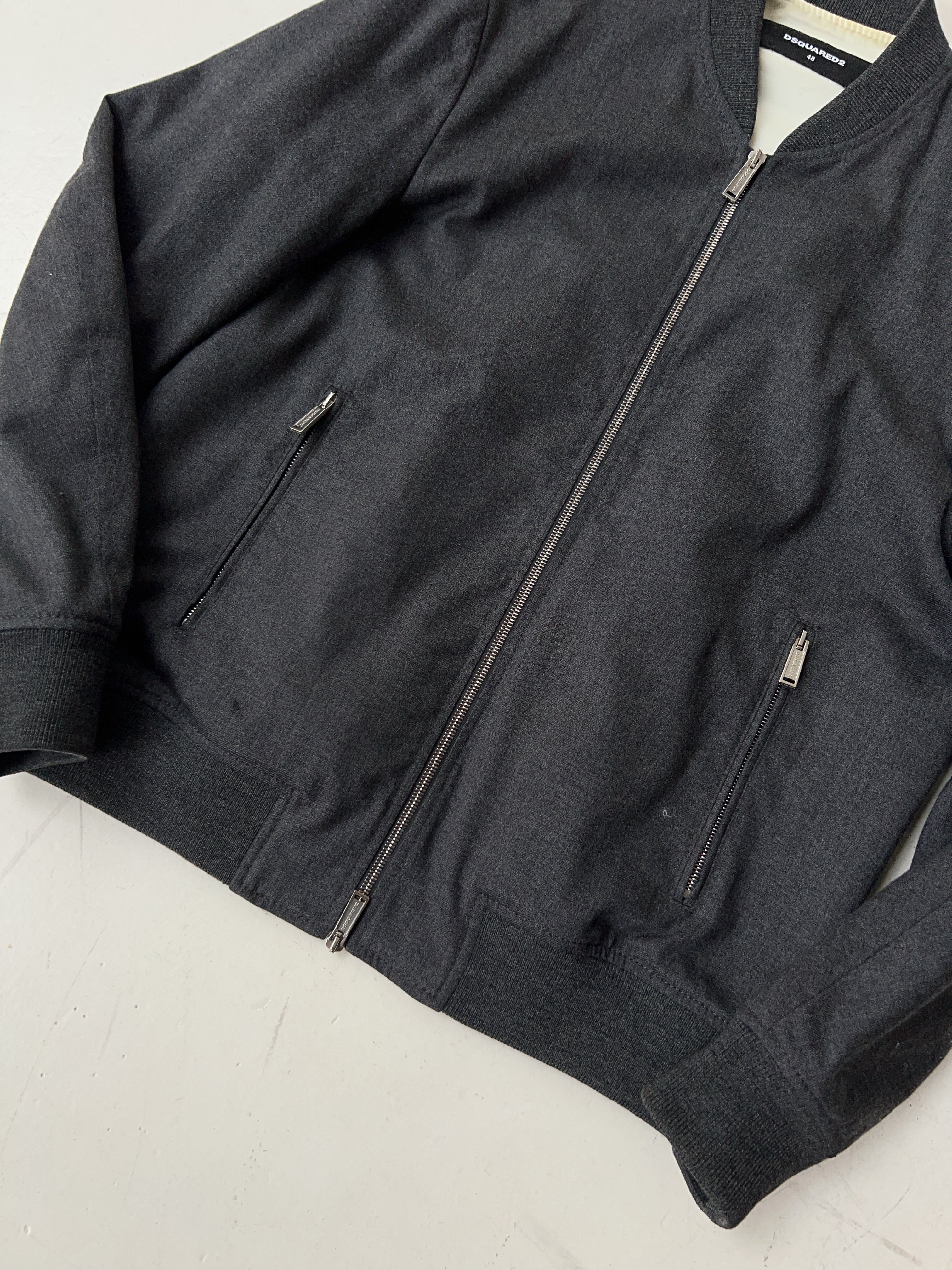 Vintage Dsquared2 Grey Satin Bomber Jacket (M/L)