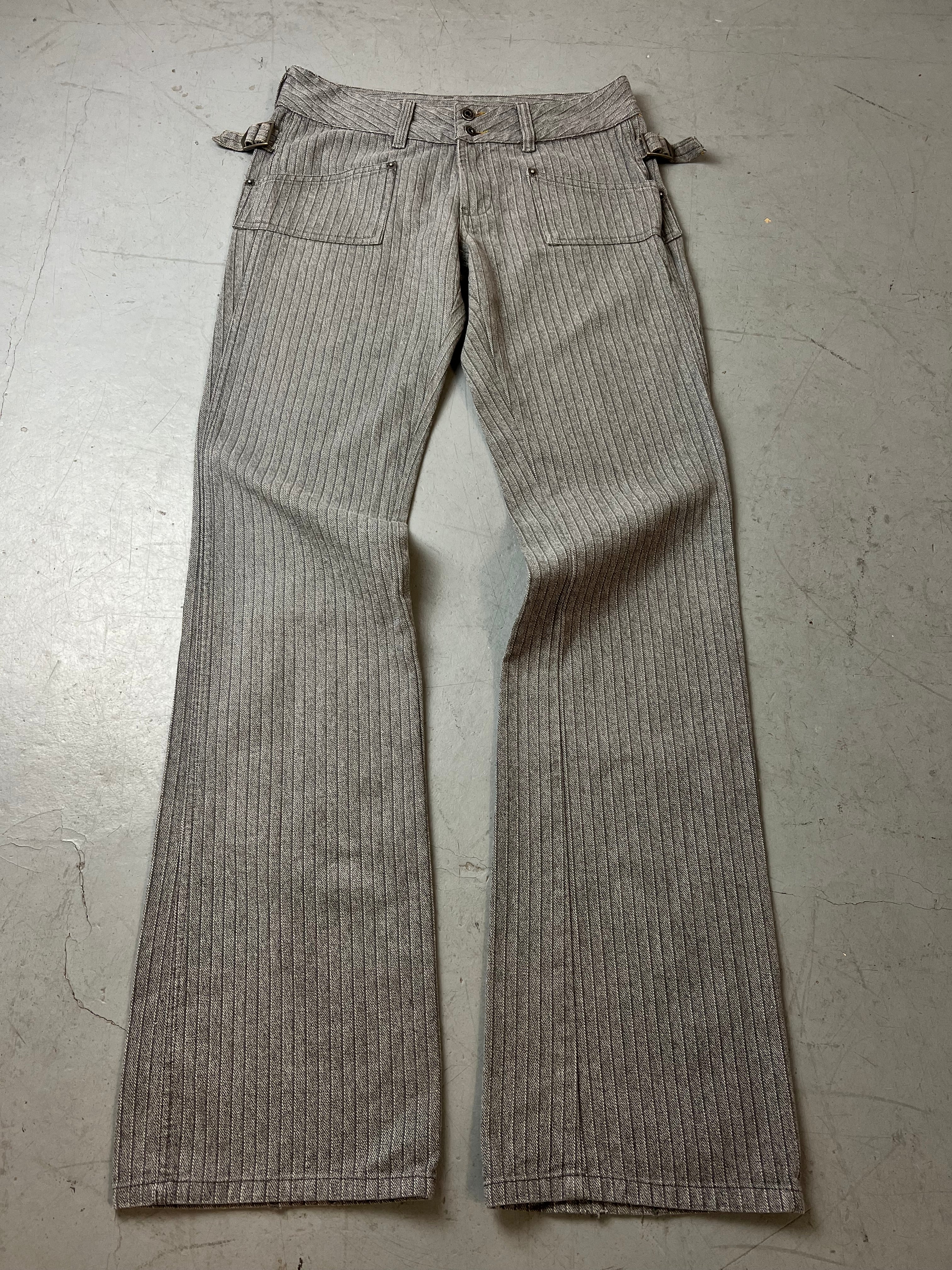 Vintage Diesel Grey Striped Pants für Damen. Y2K Second Hand 2000s Fashion