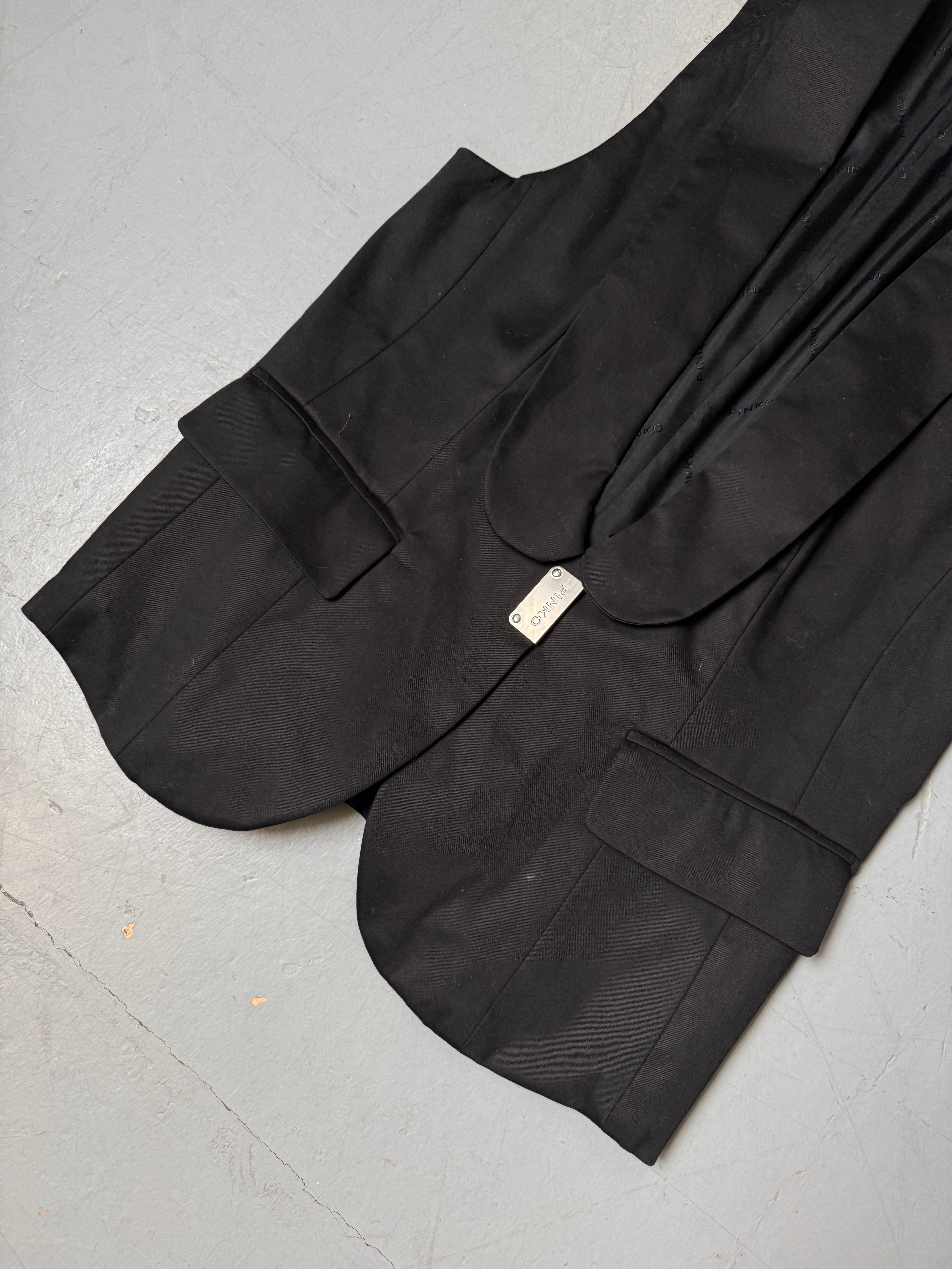 Vintage Pinko Black Vest für Damen. Y2K Secondhand 2000s Fashion.