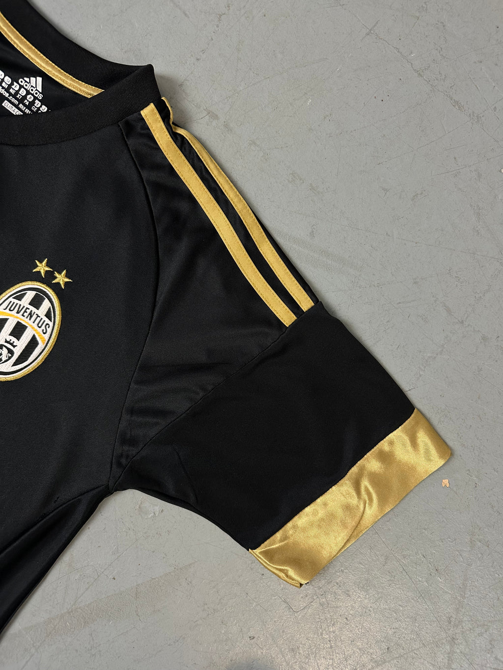 Vintage Black/Gold Juventus Jersey S/M