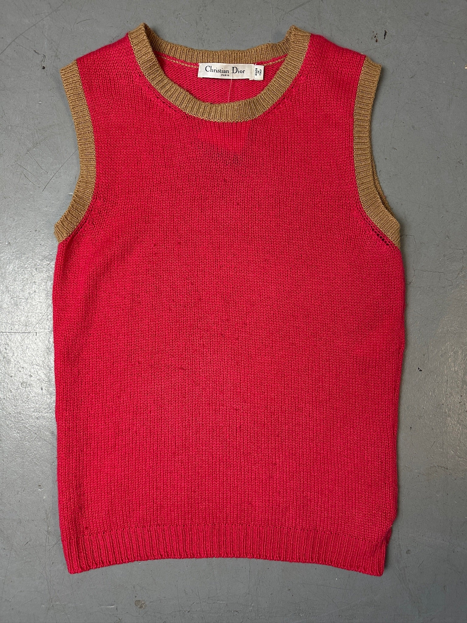 Produkt Bild von Vintage Christian Dior Pink Cashmere Top von vorne