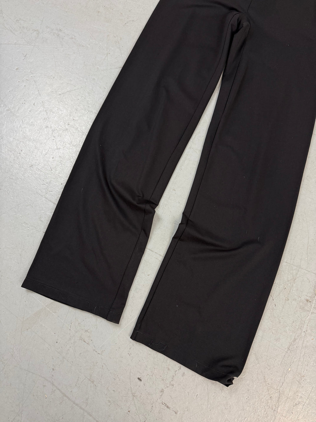 Vintage Versace Sport Black Sporty Pants  für Damen. Secondhand Y2K 2000s Fashion