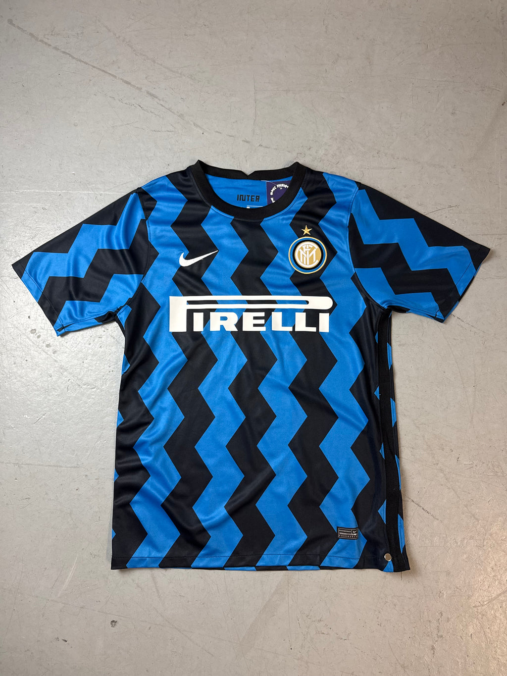 Productbild von Vintage Nike Inter Mailand Jersey M von vorne