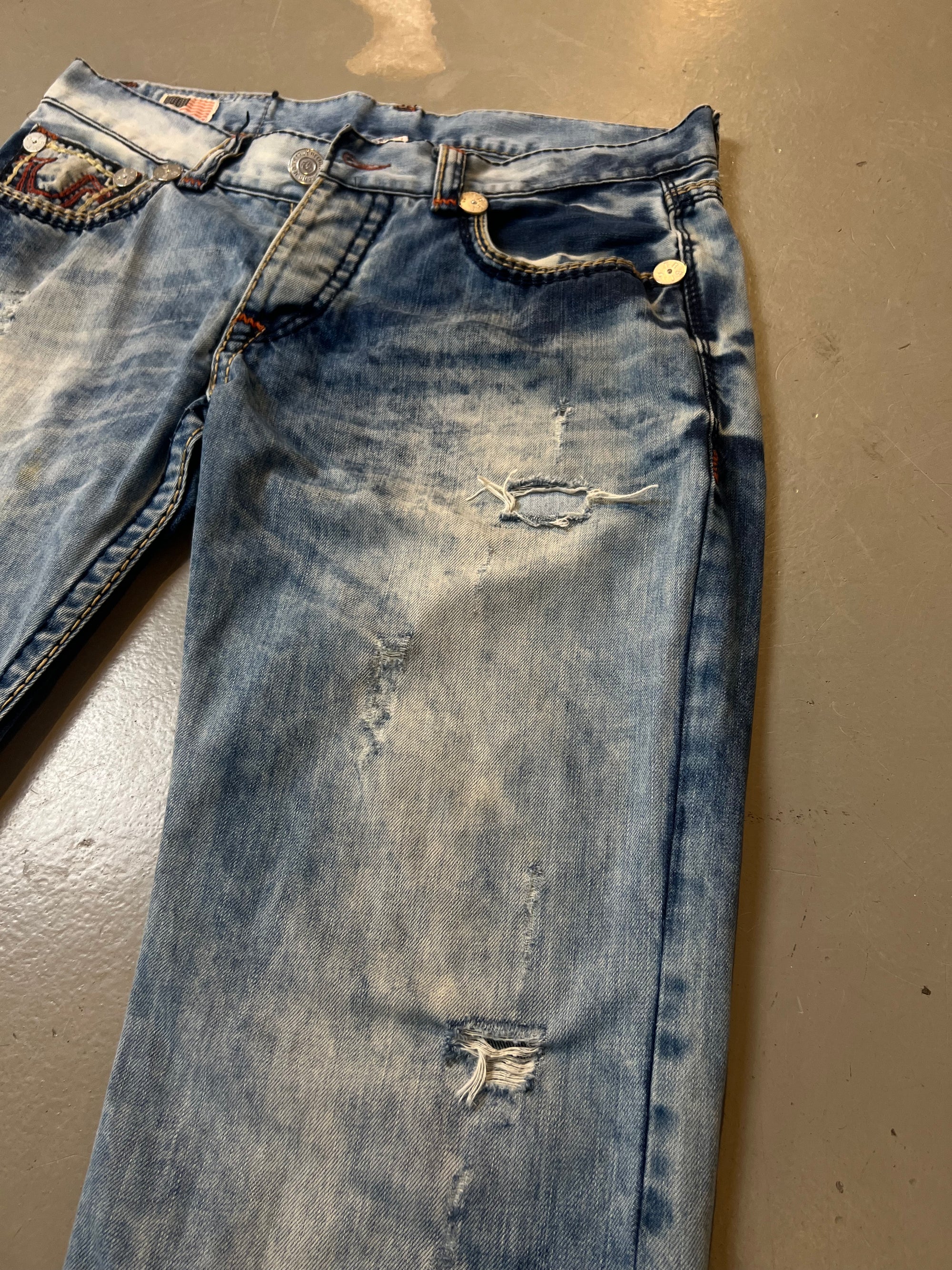 Vintage True Religion Light Blue Ripped Denim L/XL