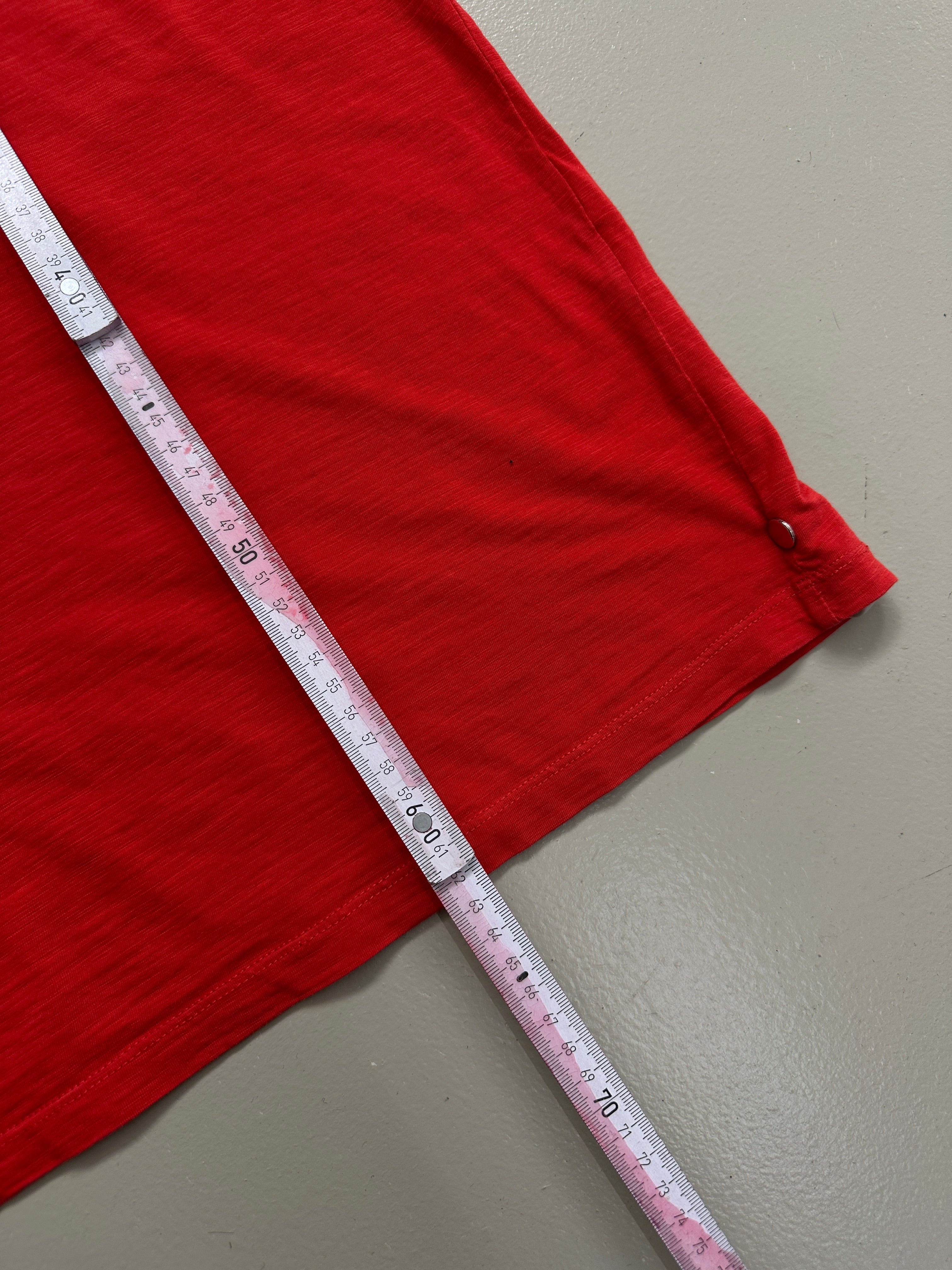 Vintage Armani Exchange Red T-Shirt with Gold Studs L