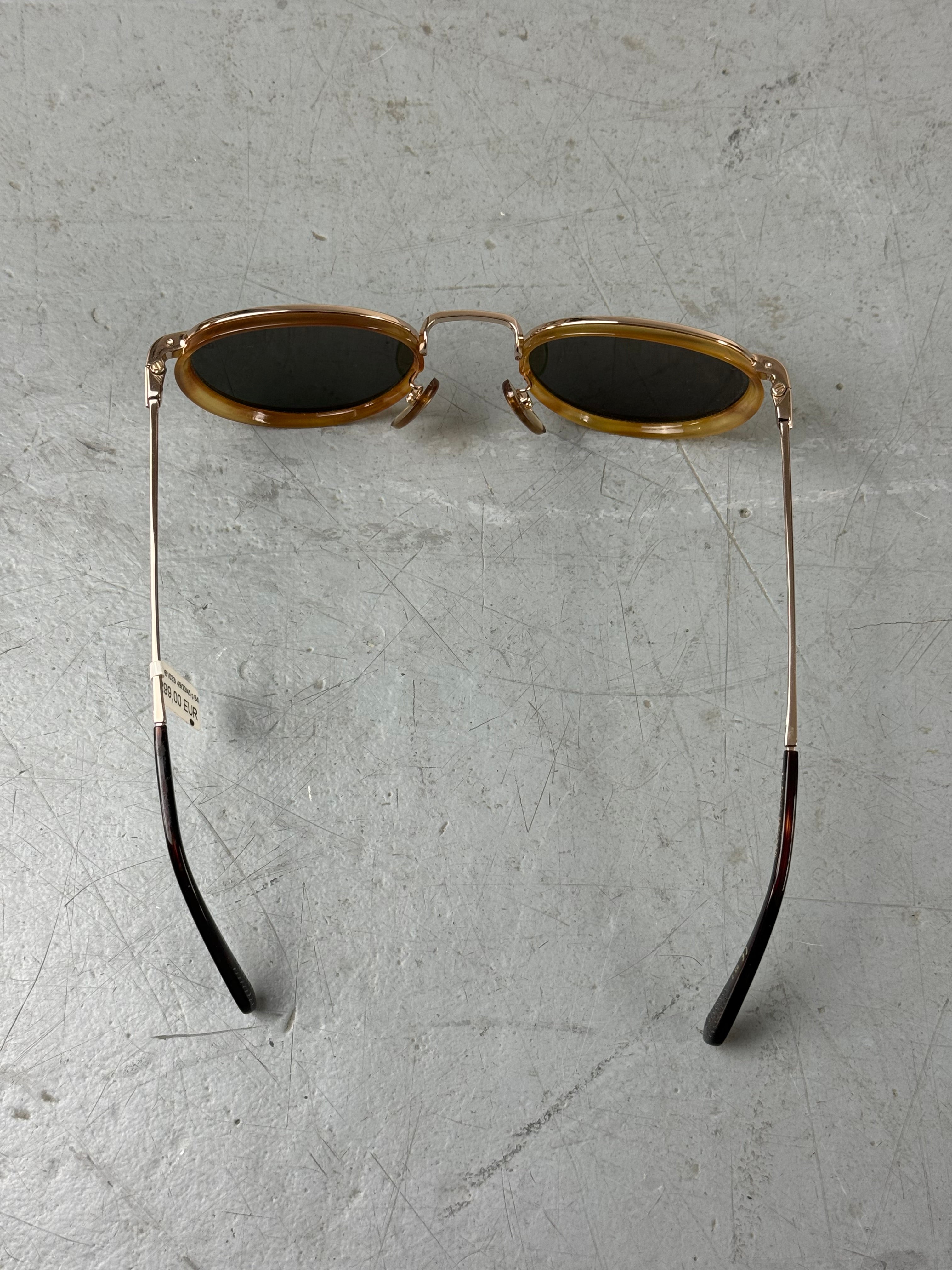 David Beckham Gold and Green Sunglasses Unisex. Secondhand 2000s Fashion