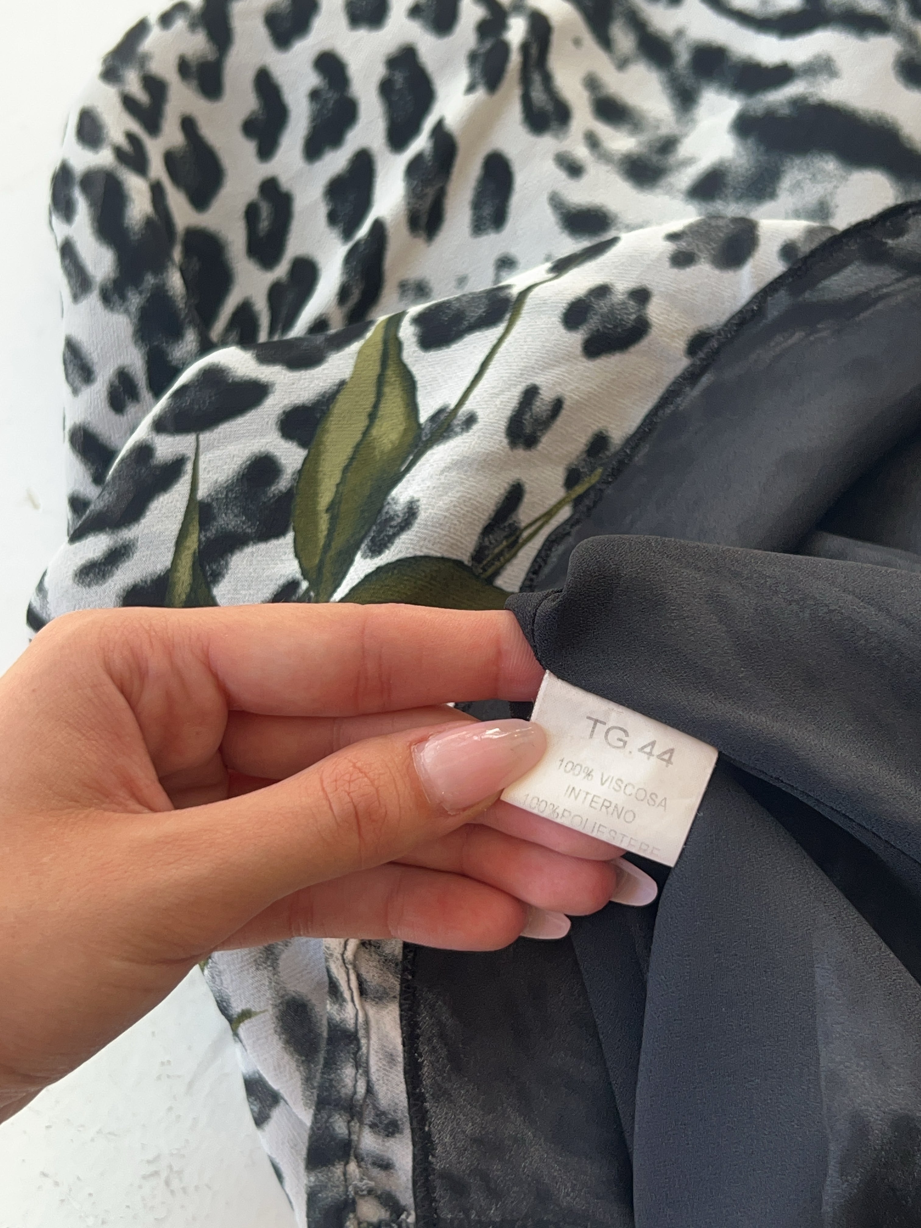 Vintage Juliette Leopard Dress für Damen. Y2k Second Hand 2000s Fashion.
