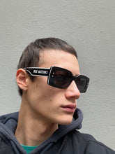 Laden Sie das Bild in den Galerie-Viewer, Christian Dior Pacific Sunglasses