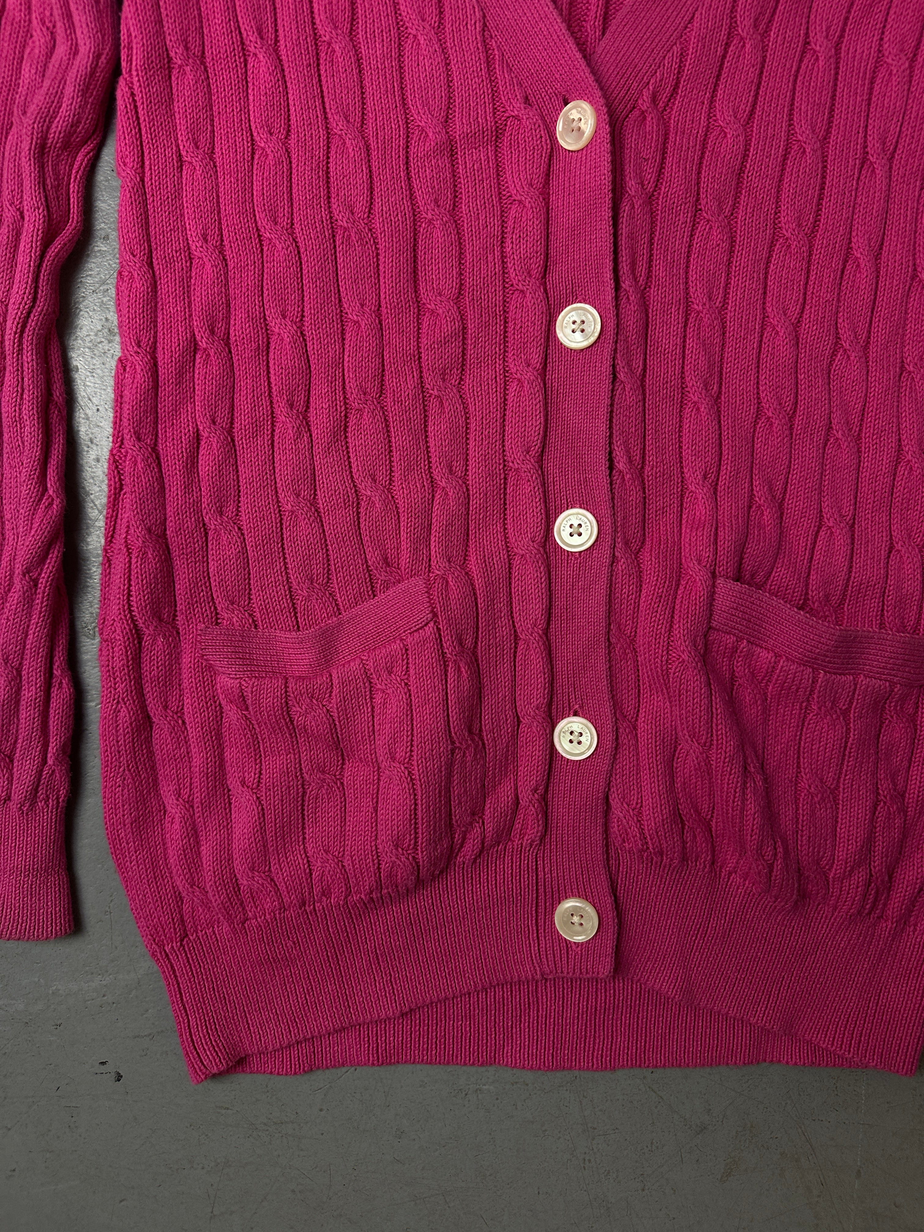 Detailliertes Produktbild von Vintage Pink Polo Ralph Lauren Cardigan S von vorne