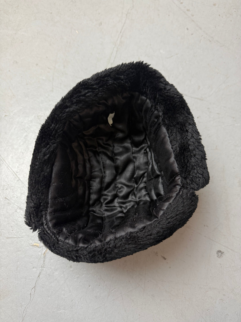 Vintage Black Faux Fur Ushanka. Unisex. Y2K Second Hand 2000s Fashion