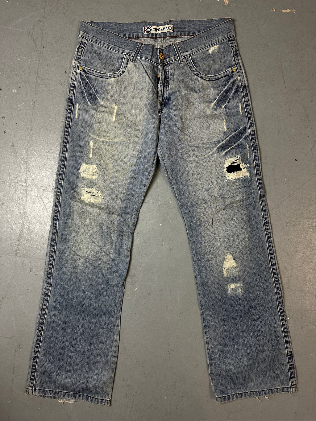 Produktbild von Vintage Cipo&Baxx Dragon Printed Baggy Denim Von vorne