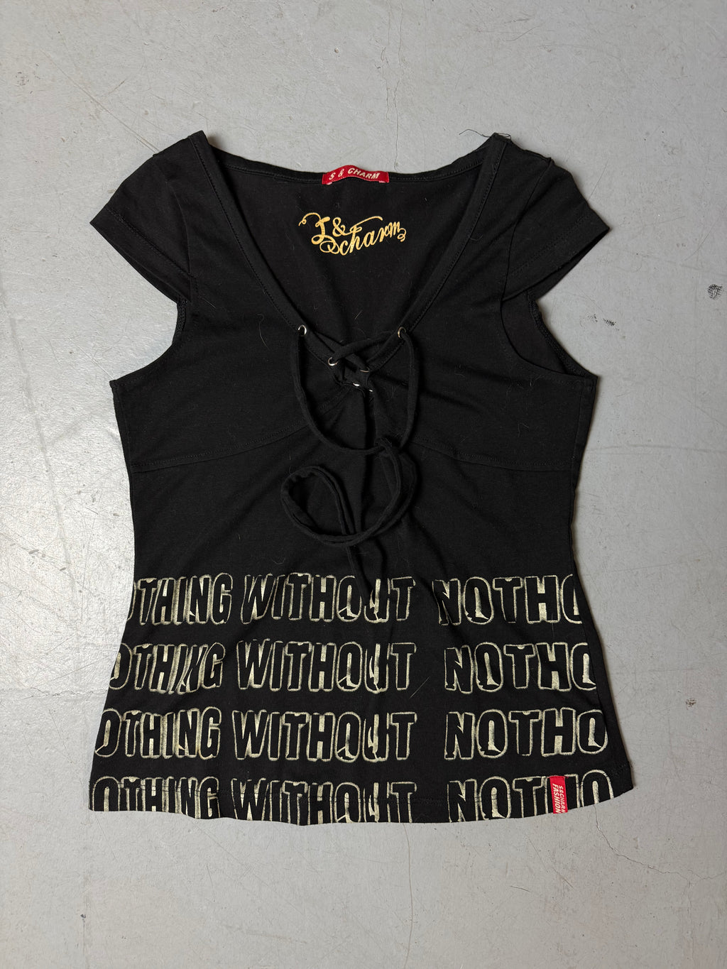 Produktbild von einem Vintage S & Charm Black Tank Top von vorne