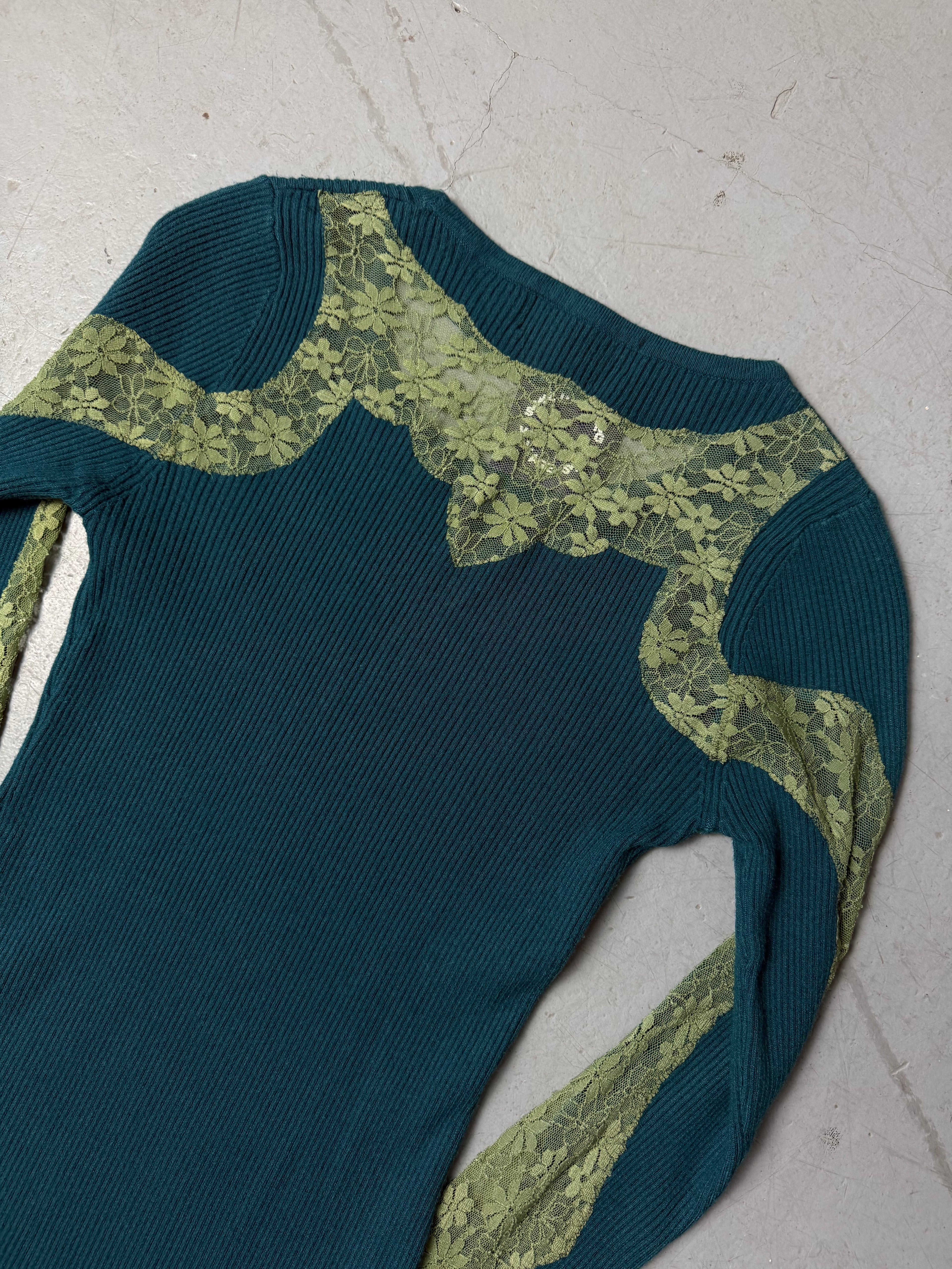 Vintage Fred Perry Turquoise Ribbed Sweater with Lace Details for girls. Y2K Second Hand 2000s Fashion 