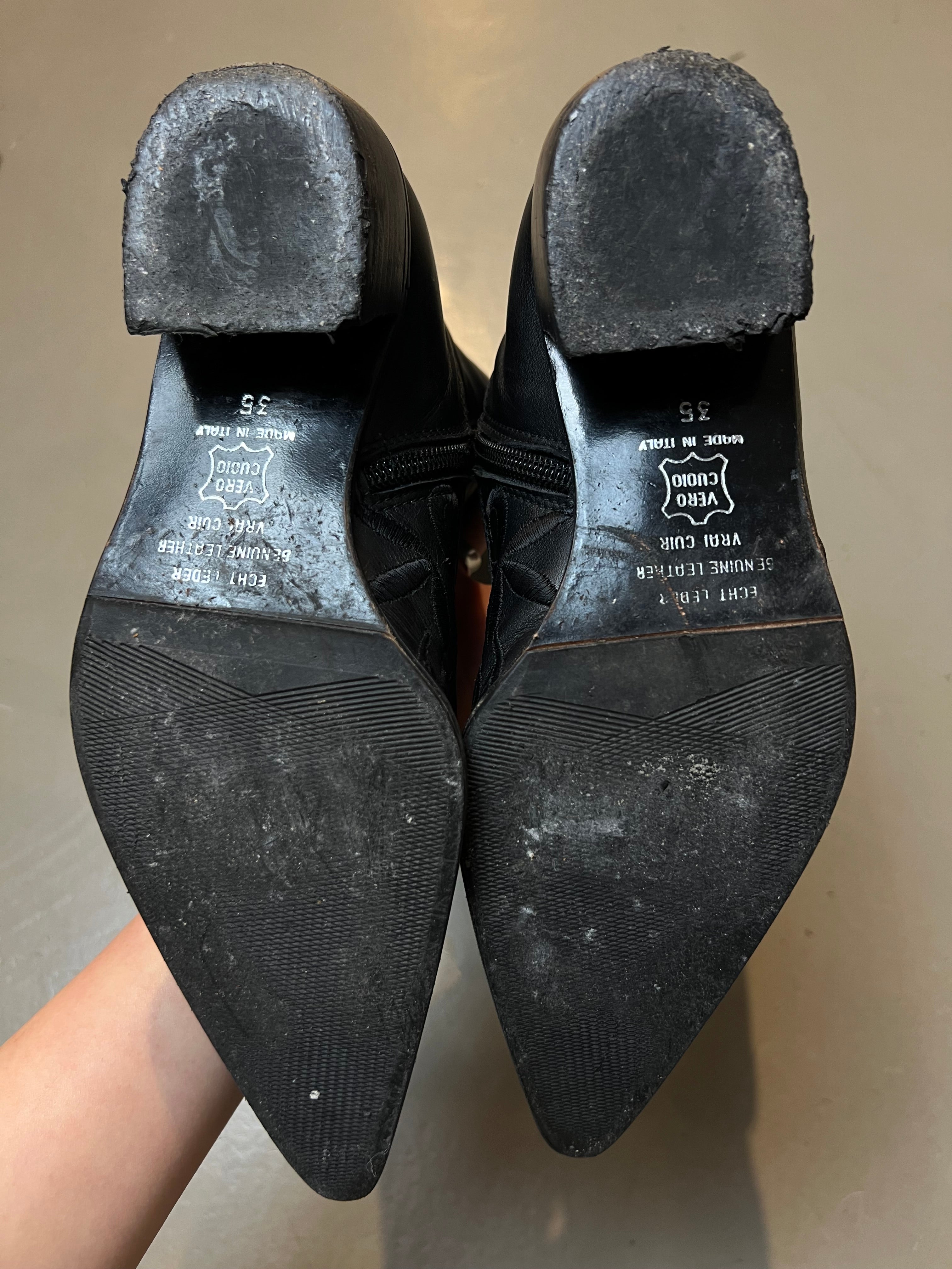 Vintage Black Cowboy Leather Boots 35