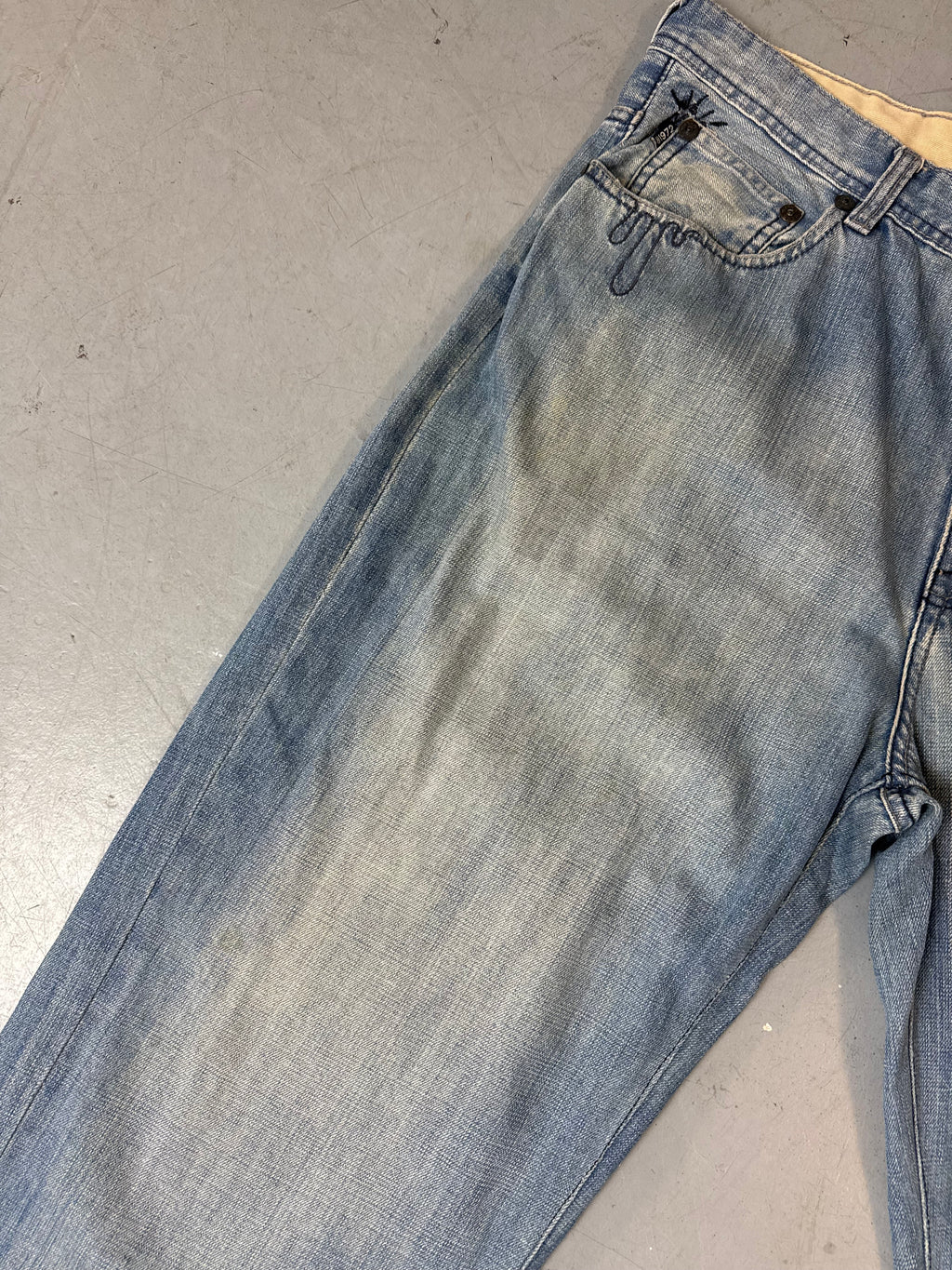 Detailliertes Produktbild von Vintage Ecko Unltd. Crazy Stitched Baggy Denim XL von vorne