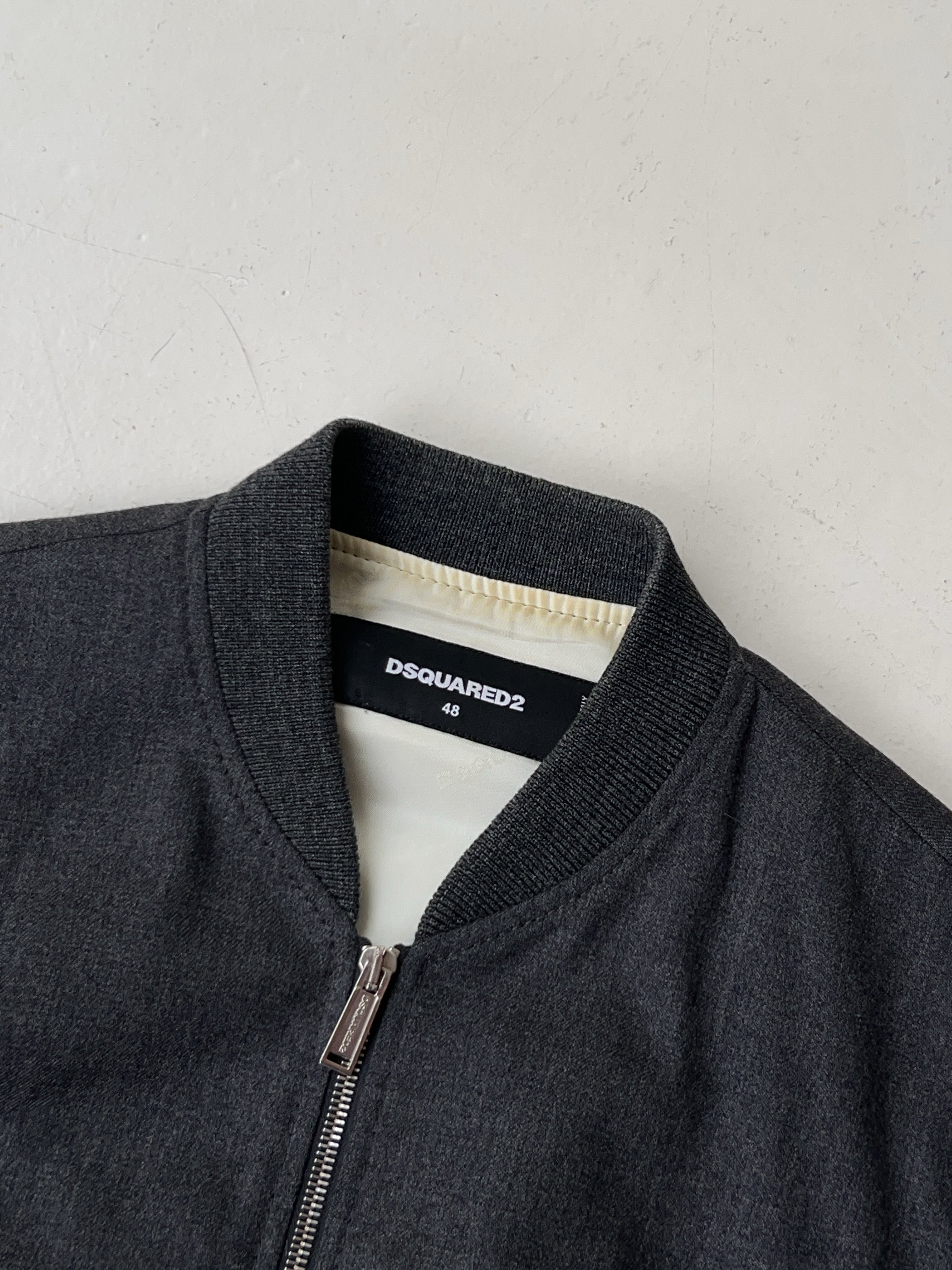 Vintage Dsquared2 Grey Satin Bomber Jacket (M/L)