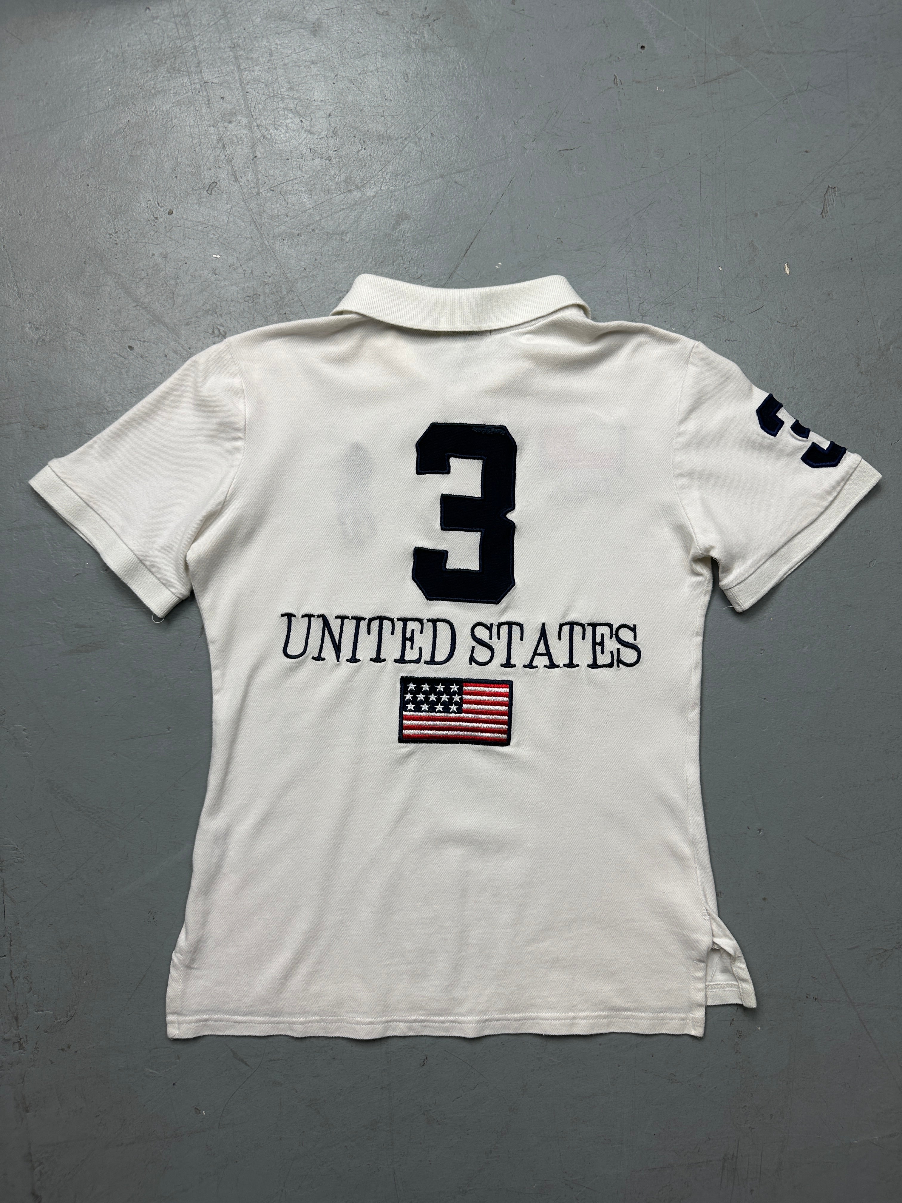 Vintage Polo Ralph Lauren White USA Polo Shirt mit Flagge für Frauen. Y2K Second Hand 2000s Fashion