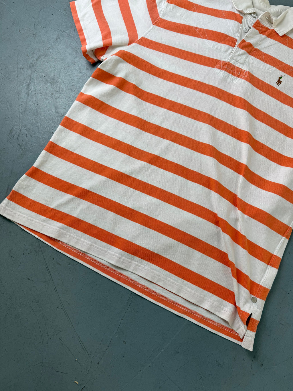Vintage Polo Ralph Lauren White Orange Striped Polo Shirt für Herren. Y2K Second Hand 2000s Fashion