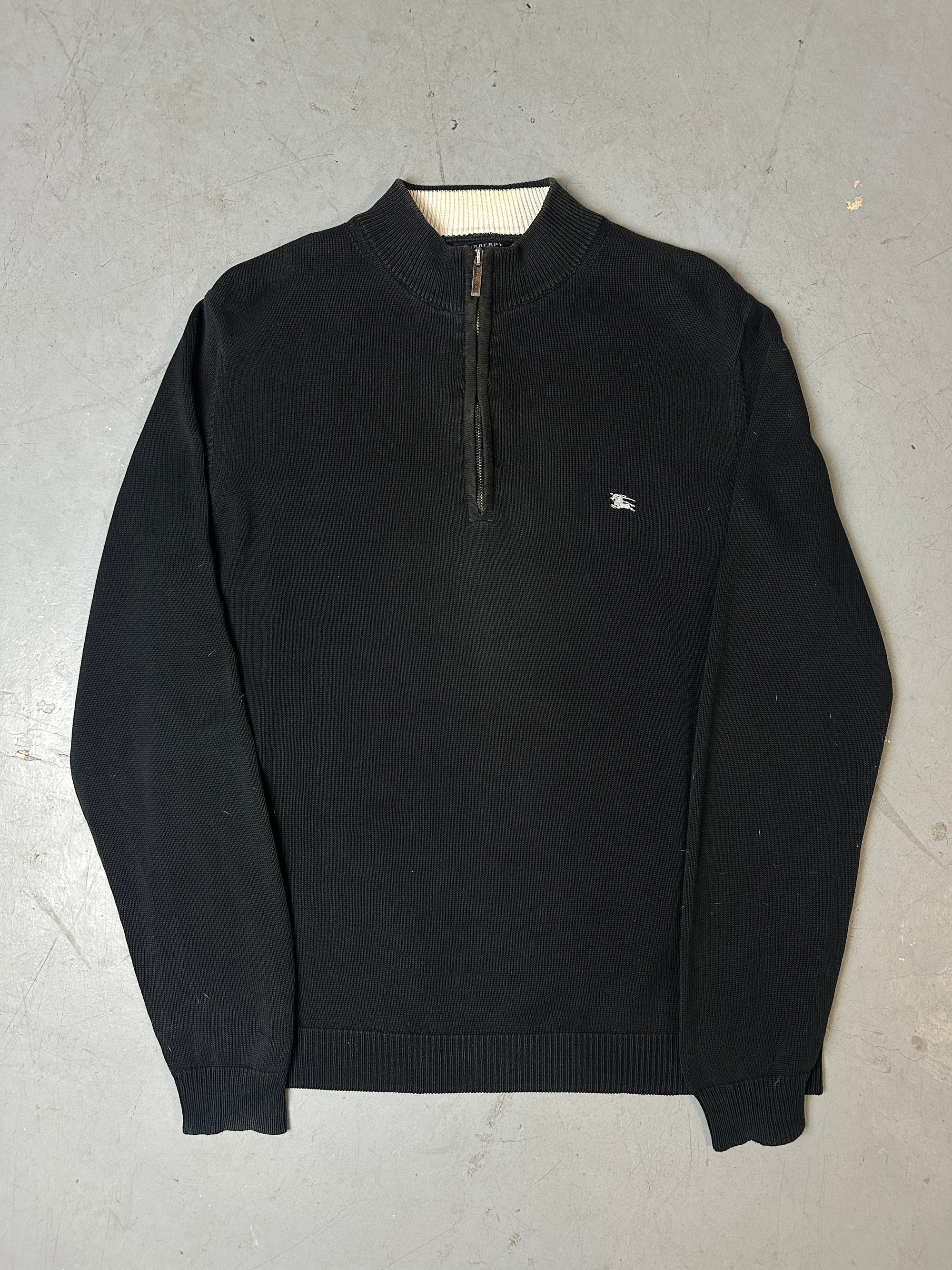 Produktbild von Vintage Black Burberry Knit Sweater von vorne