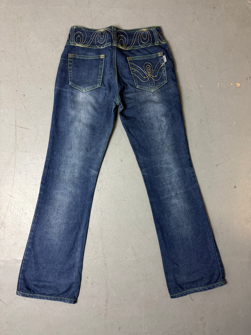 Produktbild von einer Vintage Bootcut Jeans with Colorful Stitching von hinten