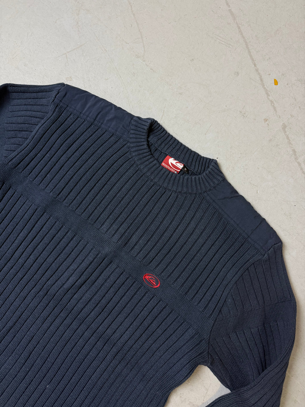 Vintage Quiksilver Dark Blue Knit Sweater M