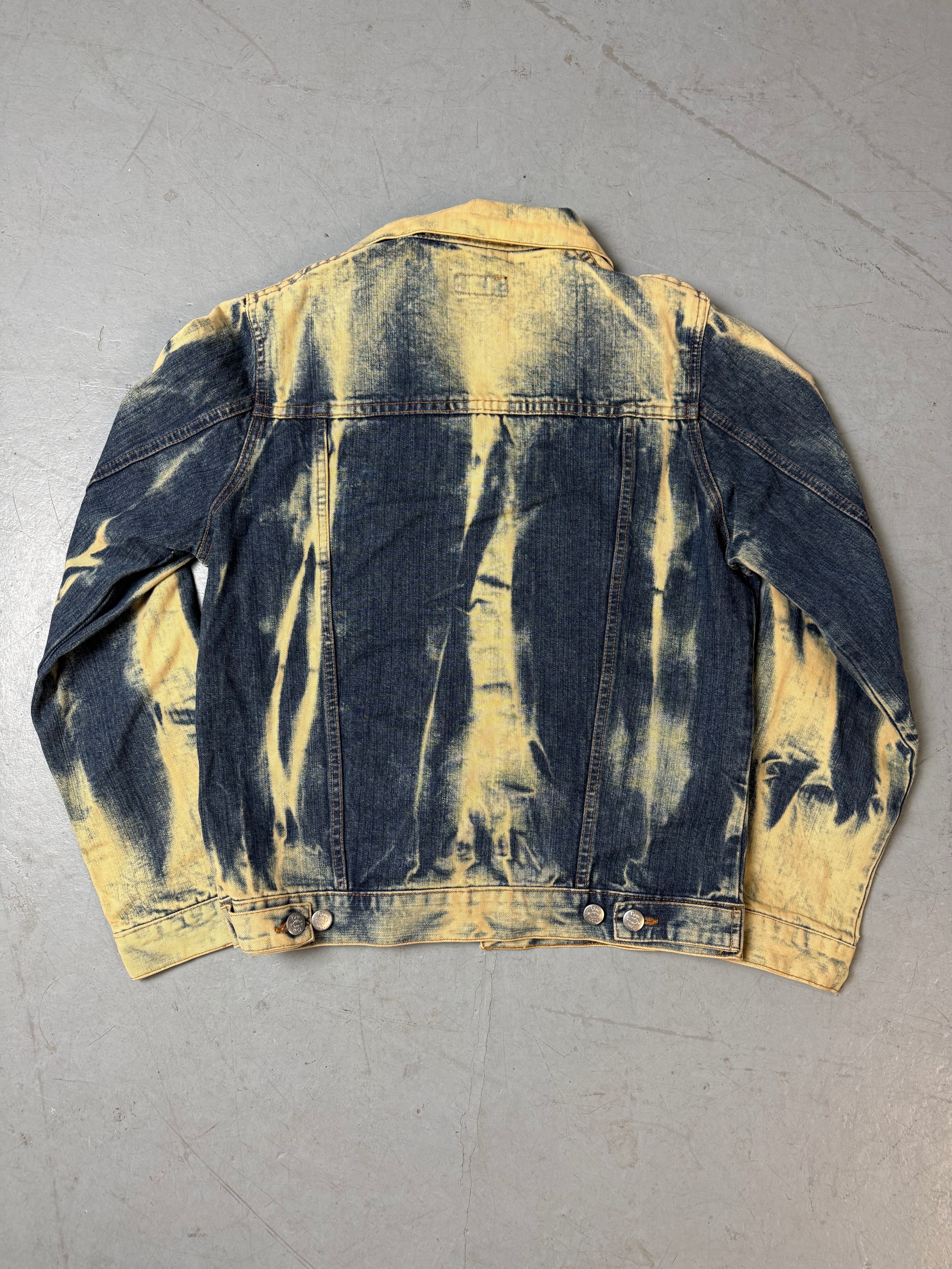 Produktbild von Vintage Bleach Washed Denim Jacket von hinten