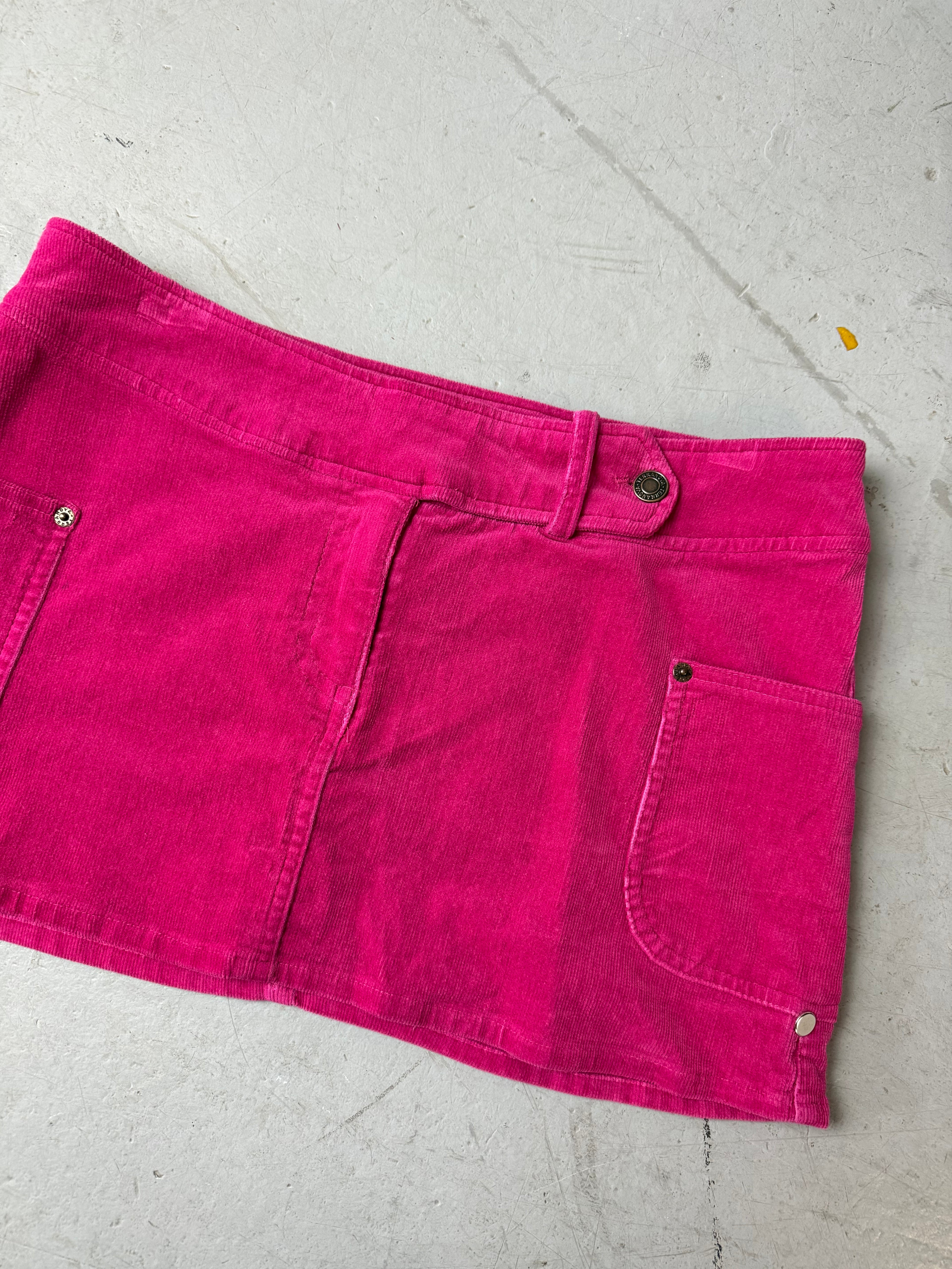 Vintage Pink Cord Mini Skirt für Damen. Y2K Secondhand 2000s Fashion.