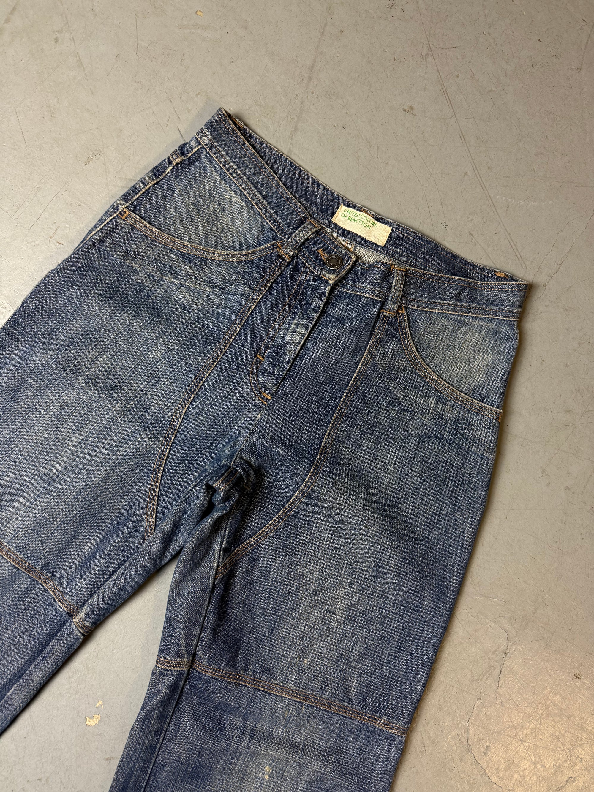 Detailliertes Produktbild von Vintage United Colors of Benetton Denim Jeans S von vorne