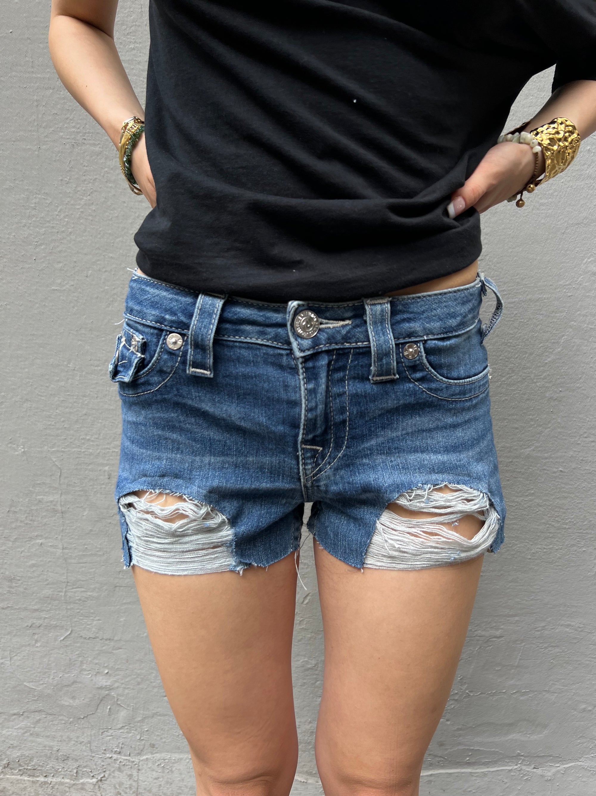 Vintage True Religion Ripped Shorts S