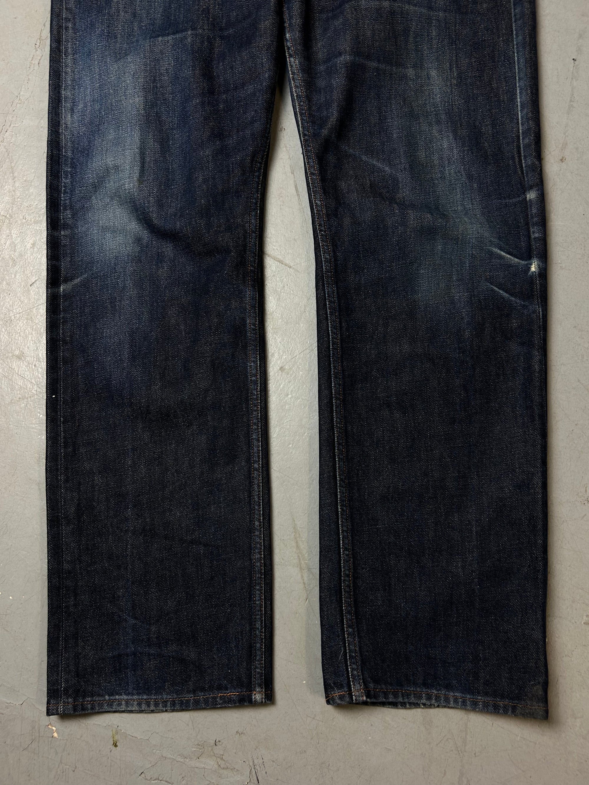 Detailliertes Produktbild  von Vintage Stone Island Dark Blue Denim L von vorne