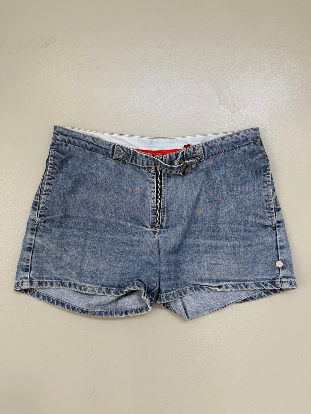 Vintage Levis Denim Hot Pants M