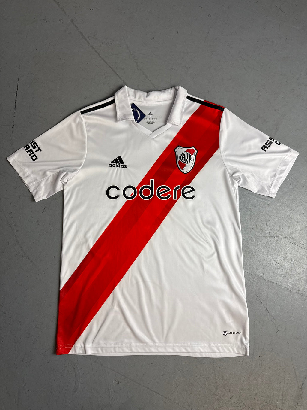 Adidas River Plate 22/23 Fußballtrikot für Herren. Vintage Y2K Second Hand Fashion 