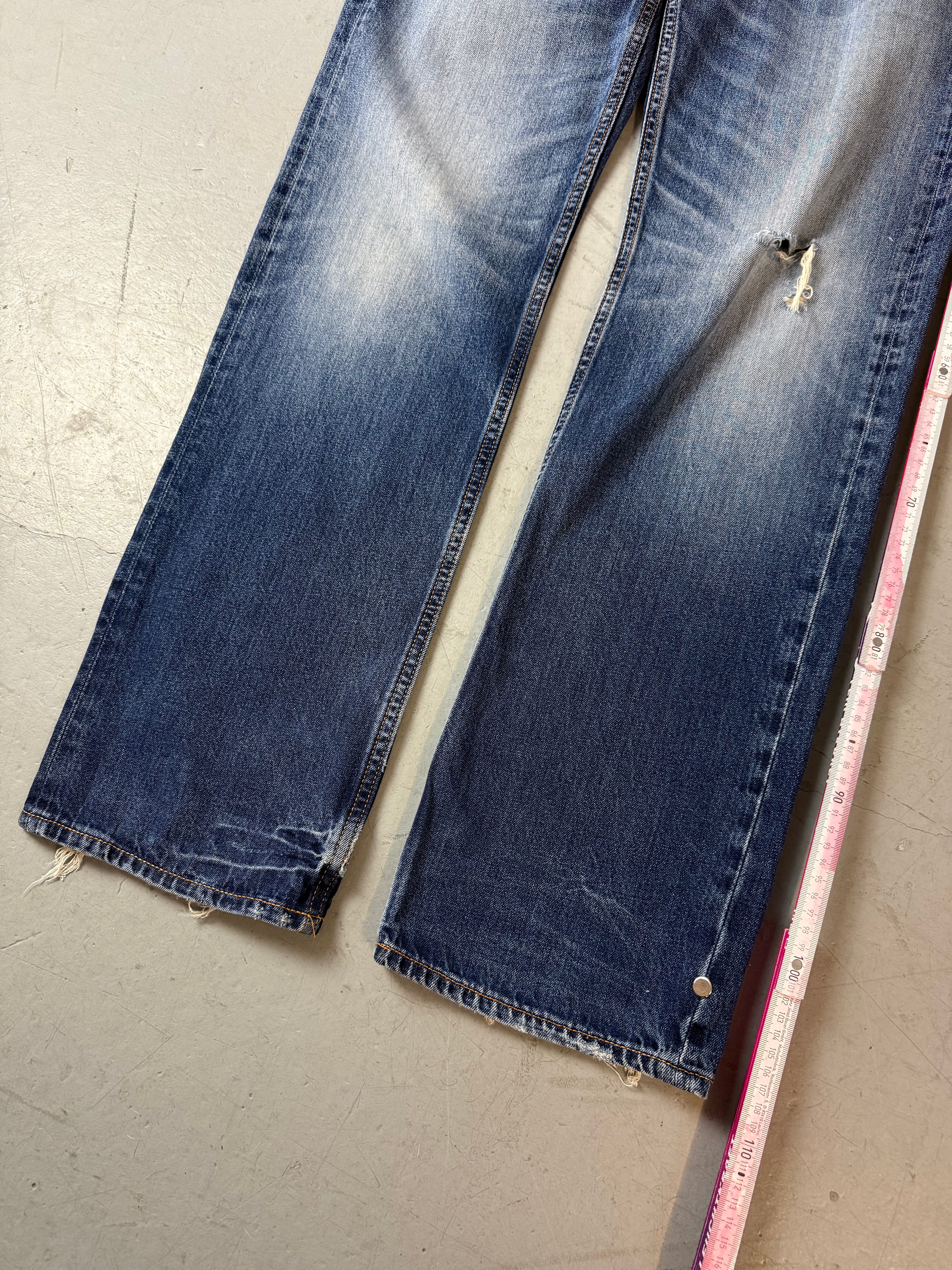 Vintage Armani Jeans Baggy Straight Leg Denim für Herren. Y2K Second Hand 2000s Fashion
