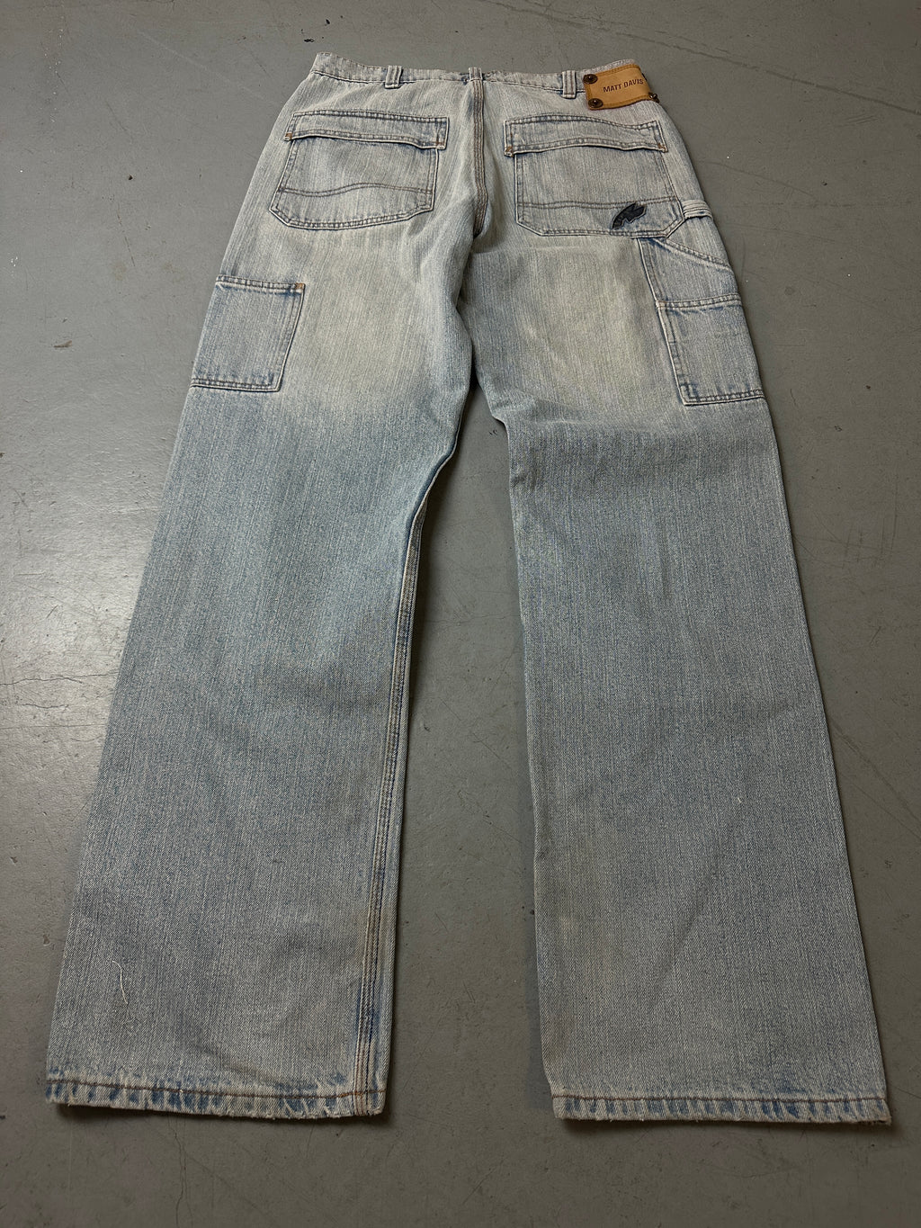 Produktbild von Vintage Patched Denim Jeans von hinten 