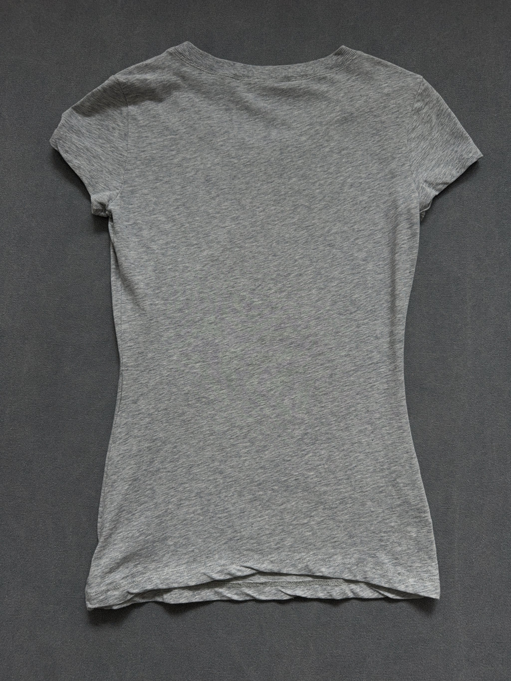 Vintage Love Moschino T-Shirt für Damen. Y2K Second Hand 2000s Fashion 