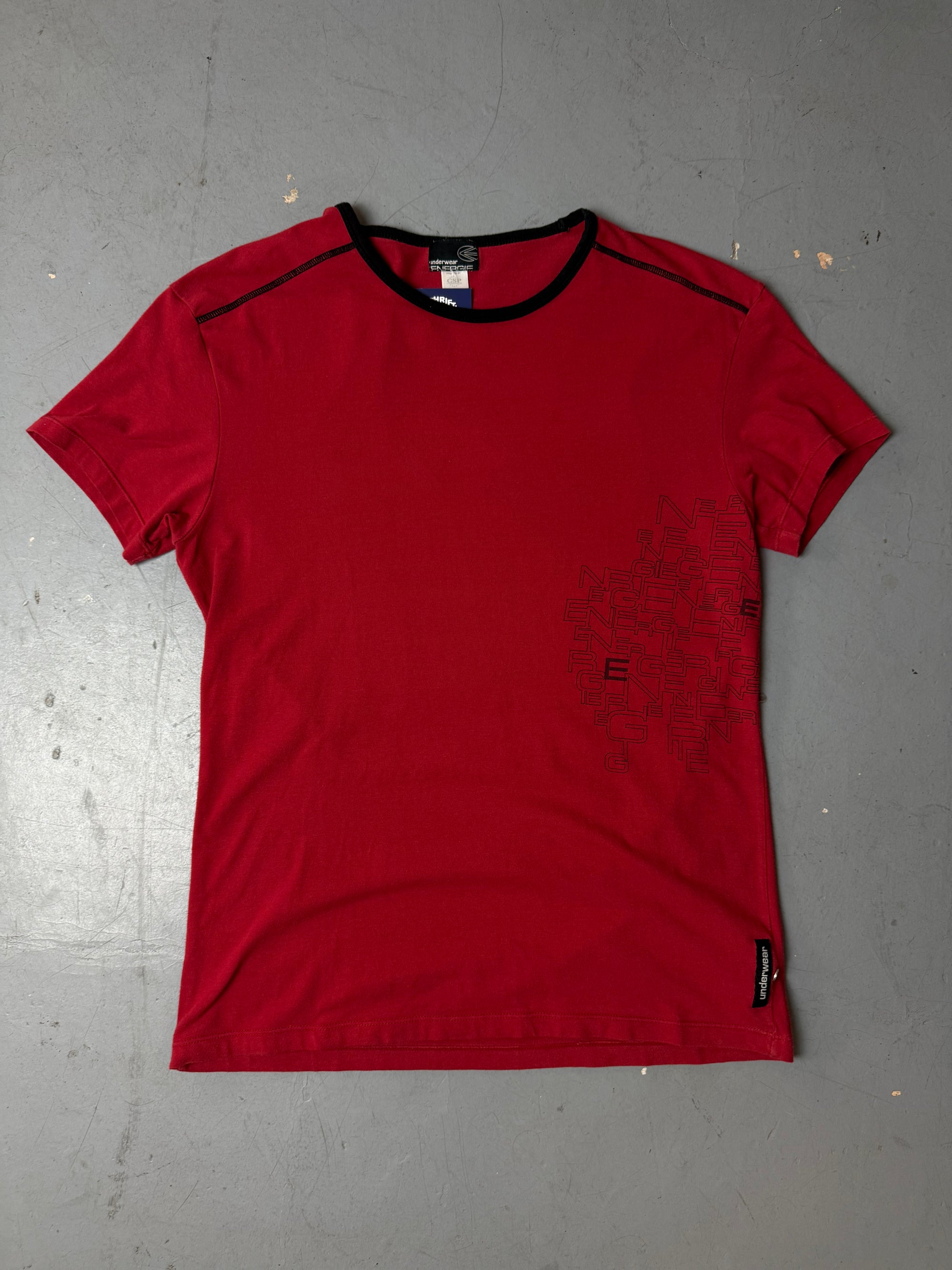 Produktbild von Vintage Energie Red Slim Fit T-Shirt von vorne 