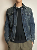 Tragebild von einer Vintage Diesel Denim Jacket von vorne